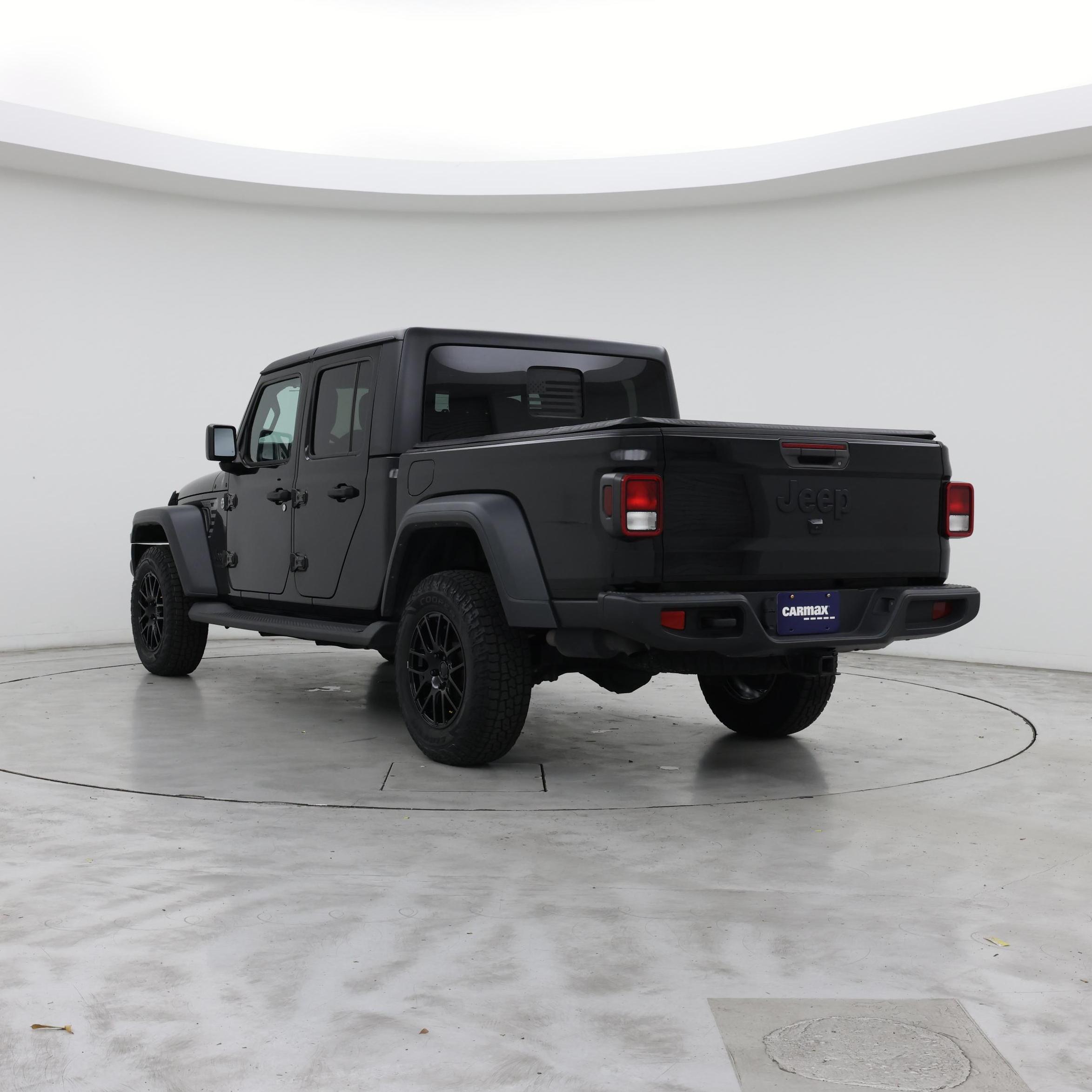 Thumbnail: 2020 Jeep Gladiator - 2