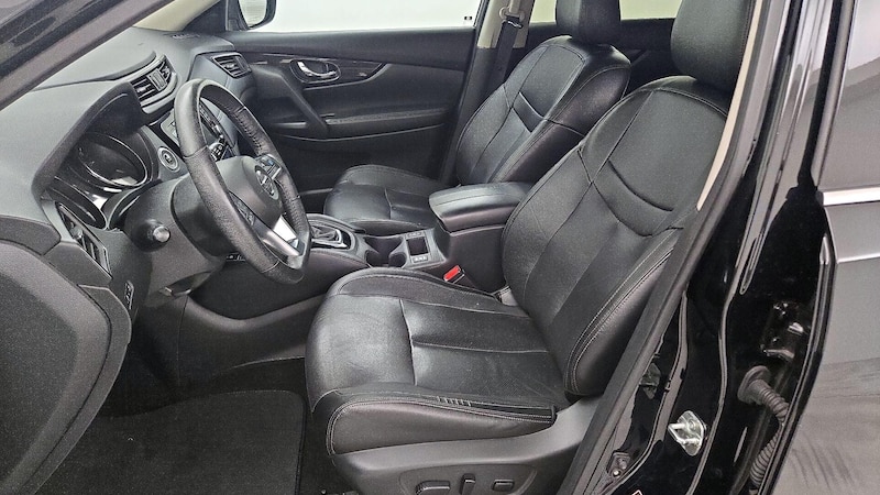 2019 Nissan Rogue SL 11