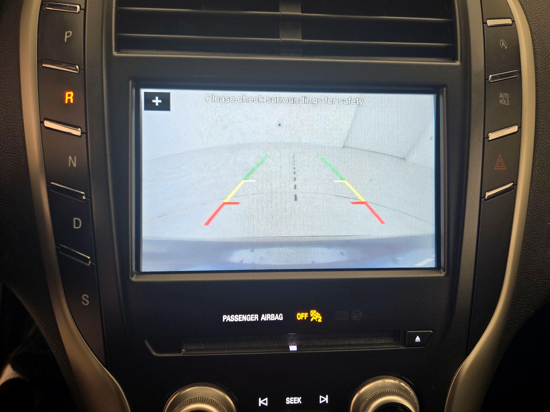 Thumbnail: 2017 Lincoln MKC - 14