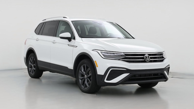 2023 Volkswagen Tiguan SE Hero Image