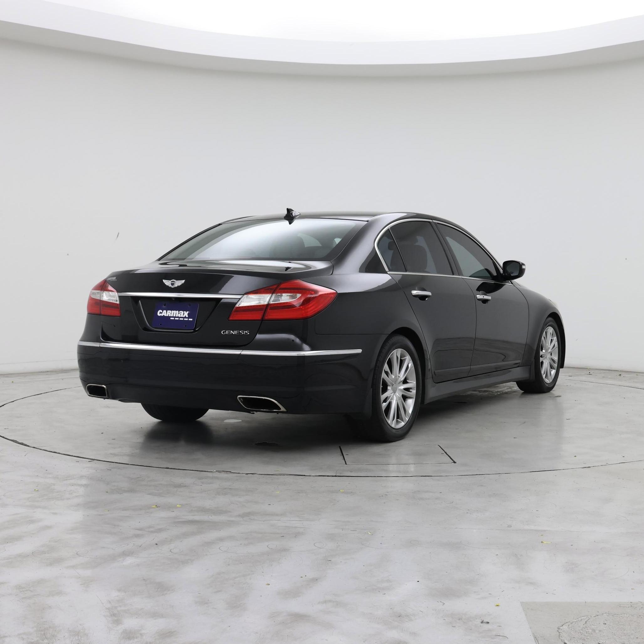 Thumbnail: 2013 Hyundai Genesis - 8