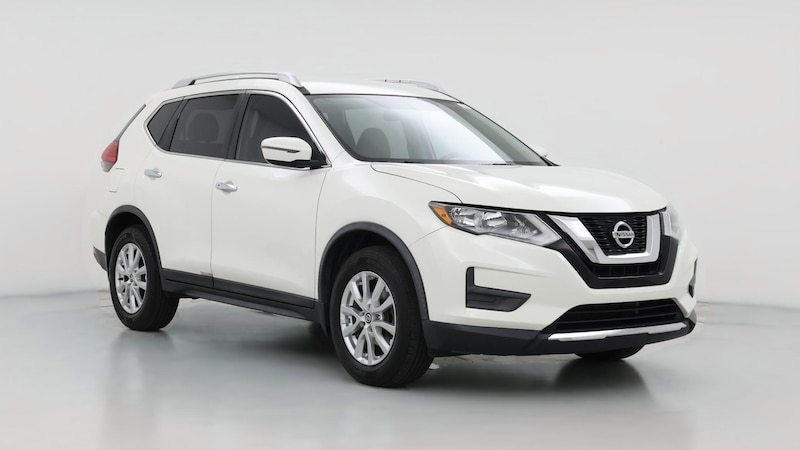 2017 Nissan Rogue SV Hero Image