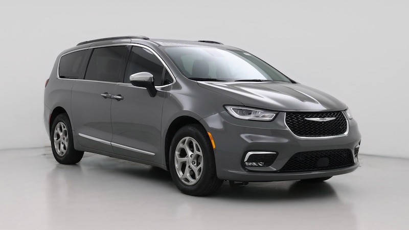 2023 Chrysler Pacifica Limited Hero Image