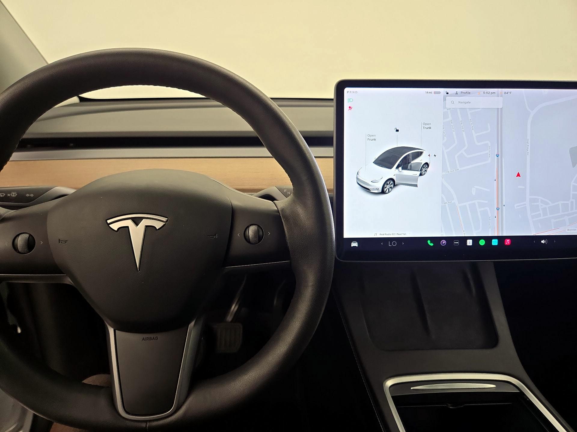 Thumbnail: 2021 Tesla Model Y - 10