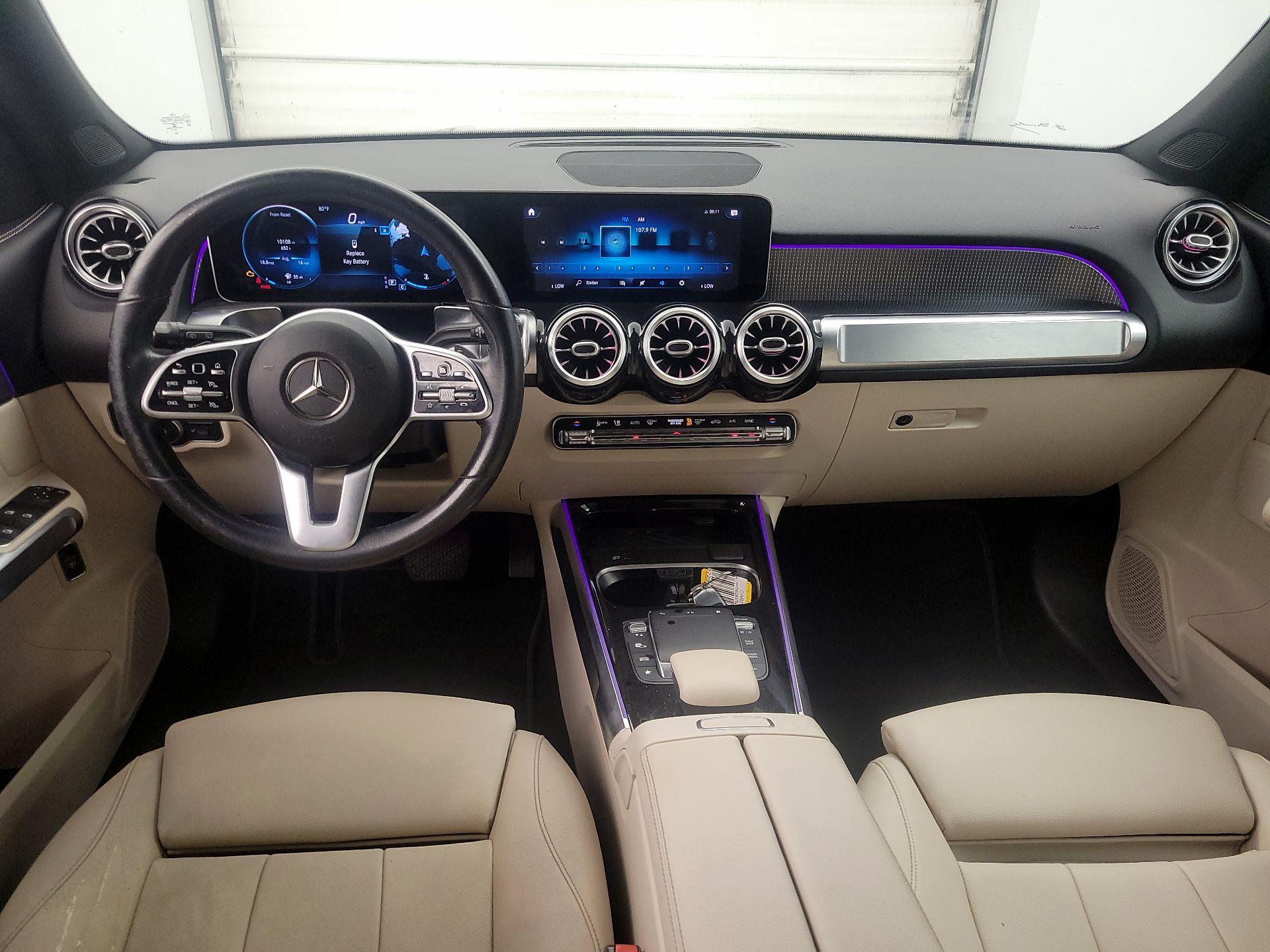 Thumbnail: 2021 Mercedes-Benz GLB - 9