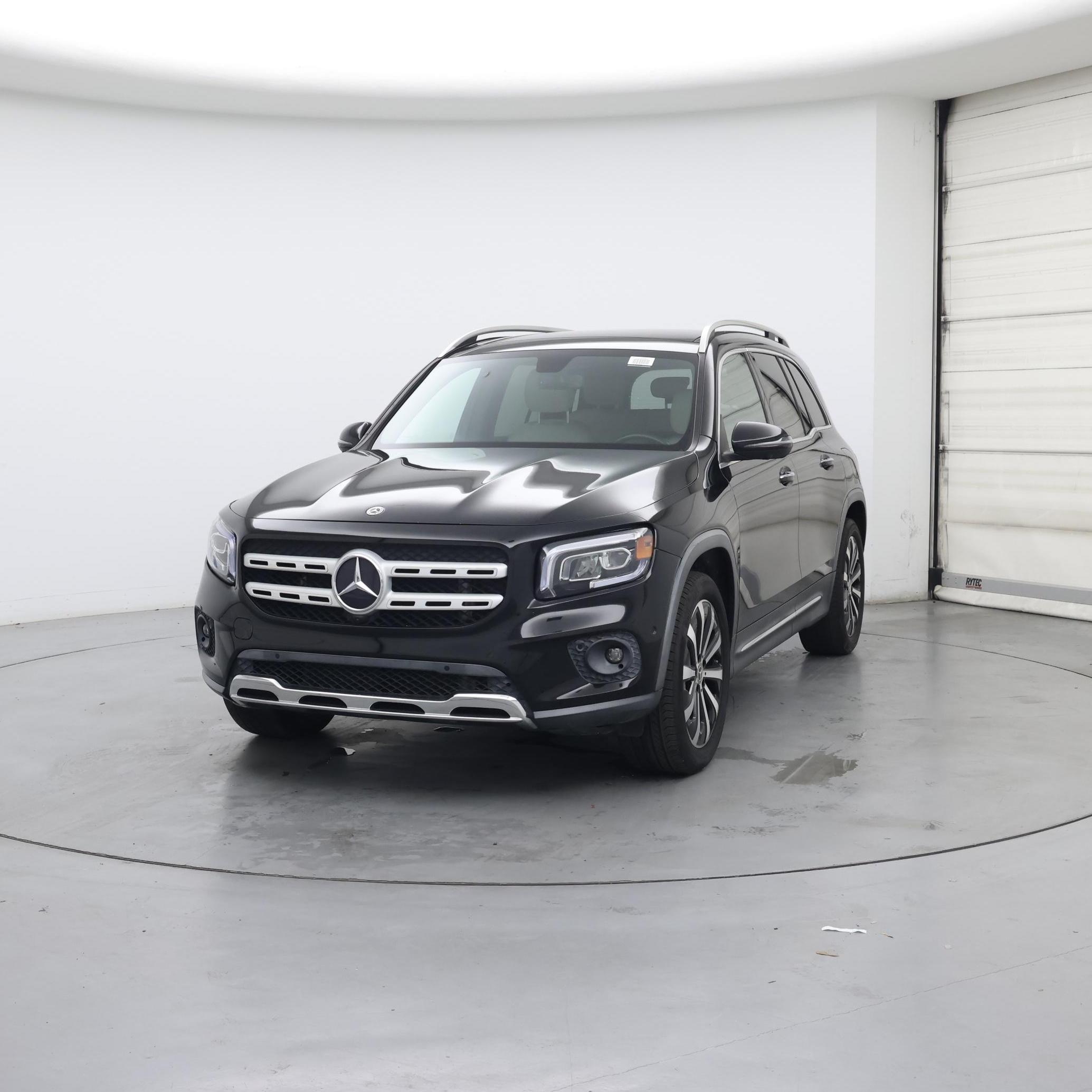 Thumbnail: 2021 Mercedes-Benz GLB - 4