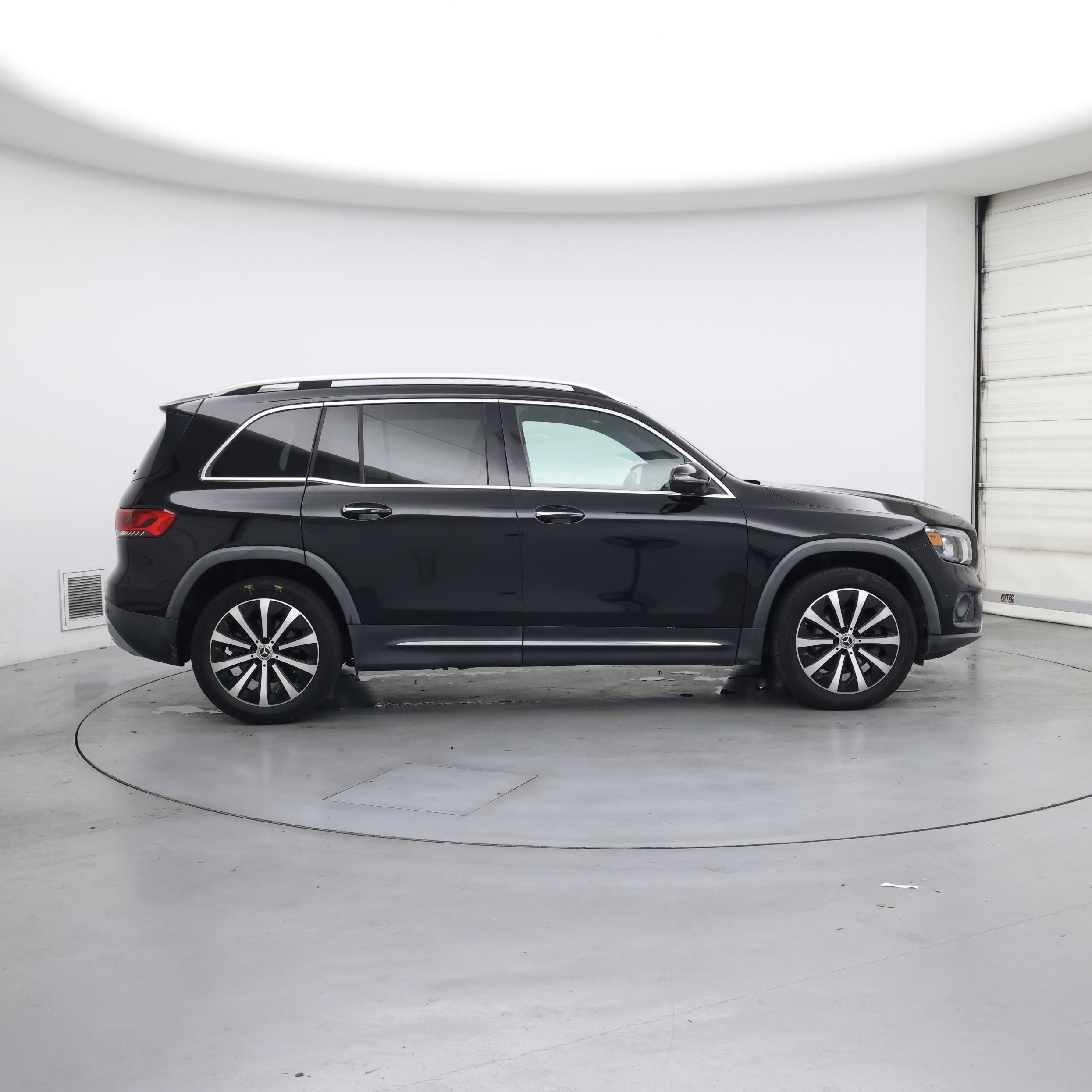 Thumbnail: 2021 Mercedes-Benz GLB - 7