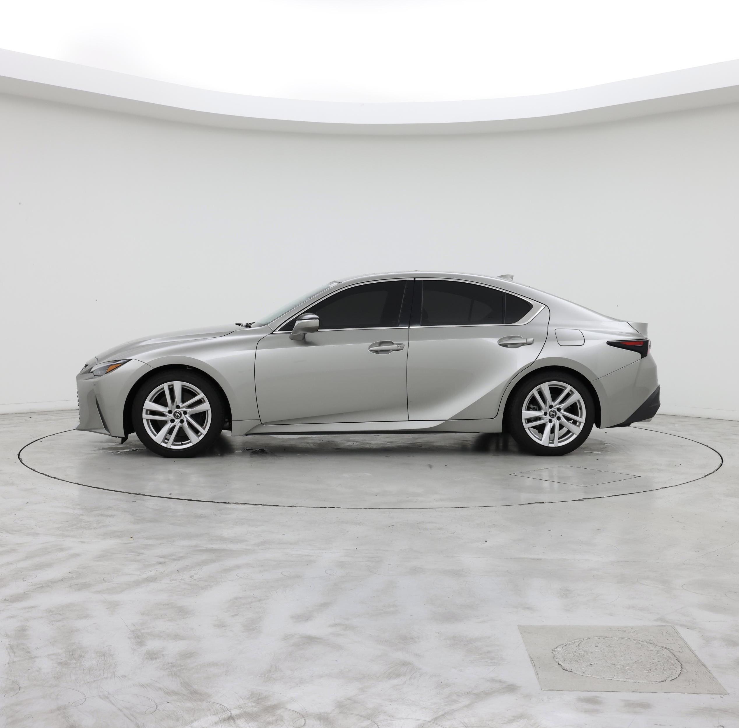 Thumbnail: 2023 Lexus IS - 3