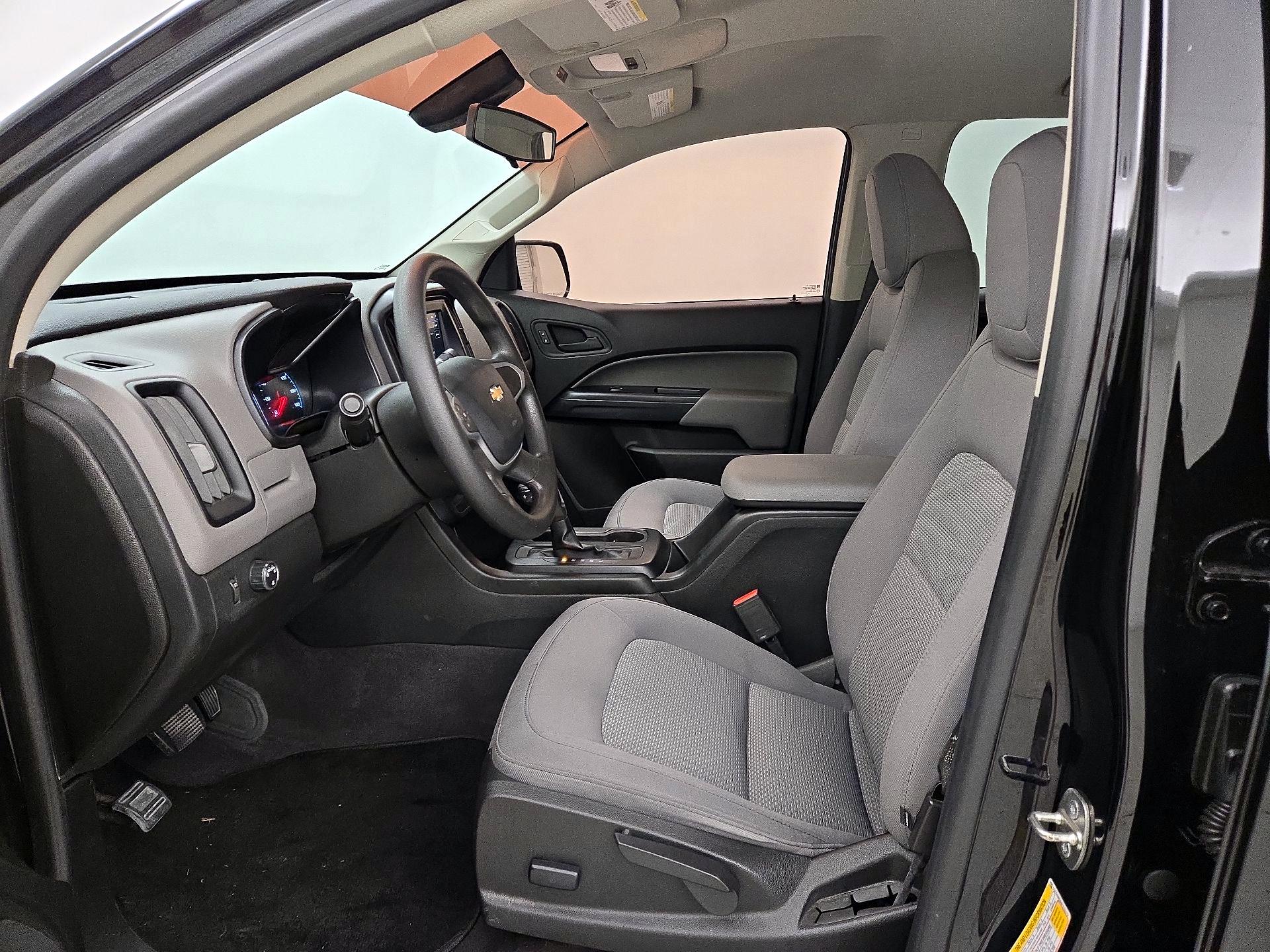 Thumbnail: 2019 Chevrolet Colorado - 11
