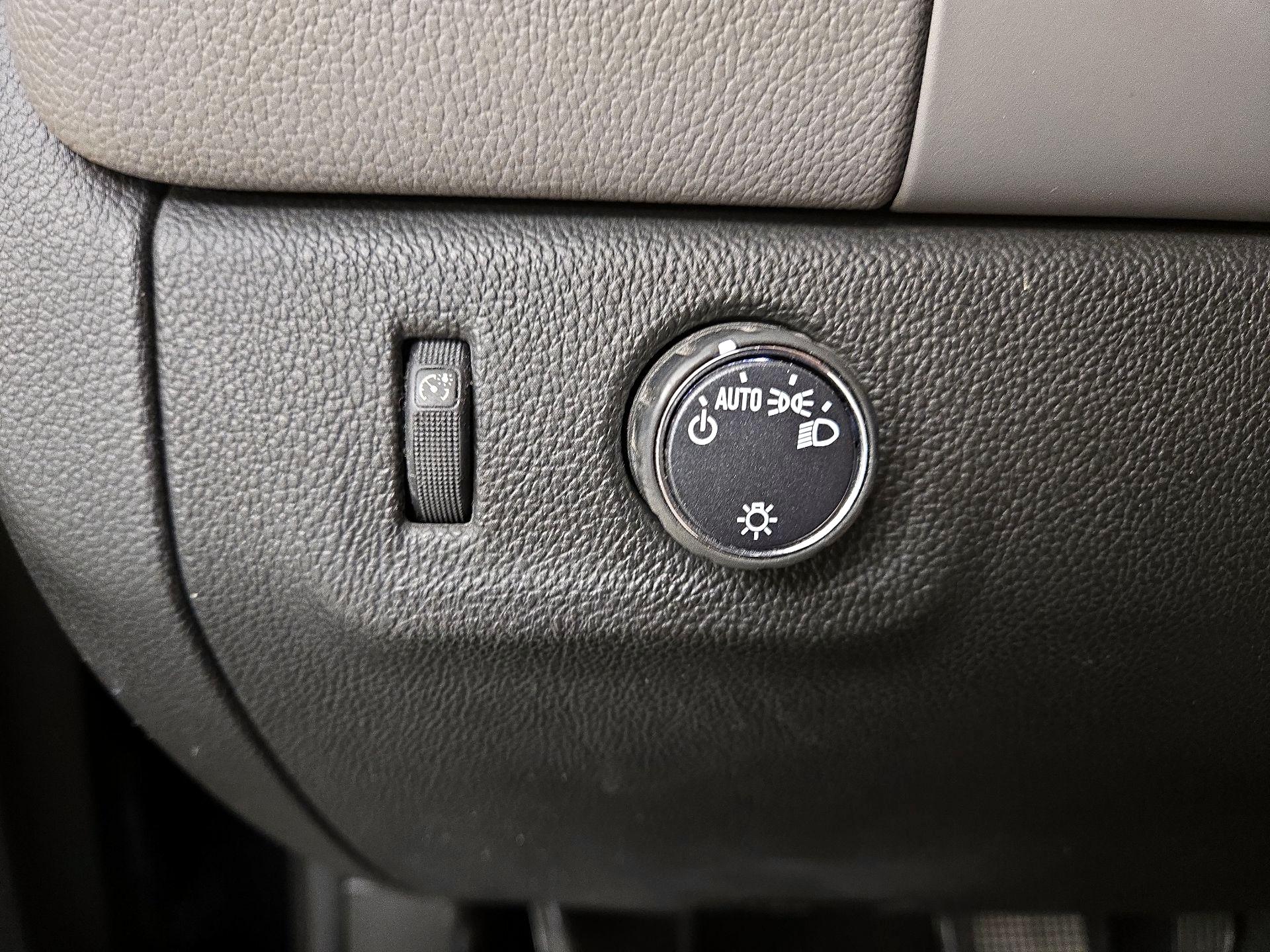 Thumbnail: 2019 Chevrolet Colorado - 13
