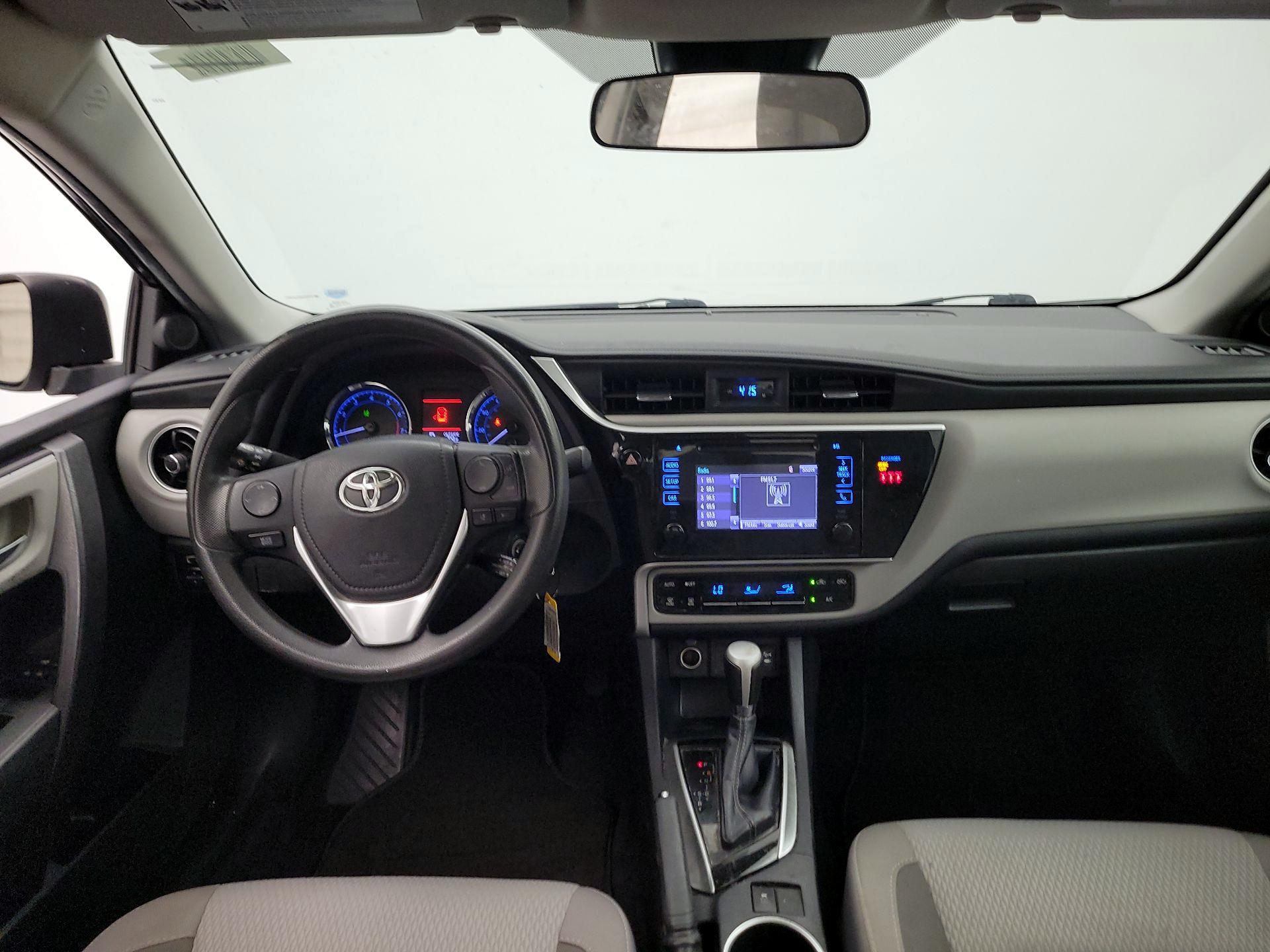 Thumbnail: 2019 Toyota Corolla - 9