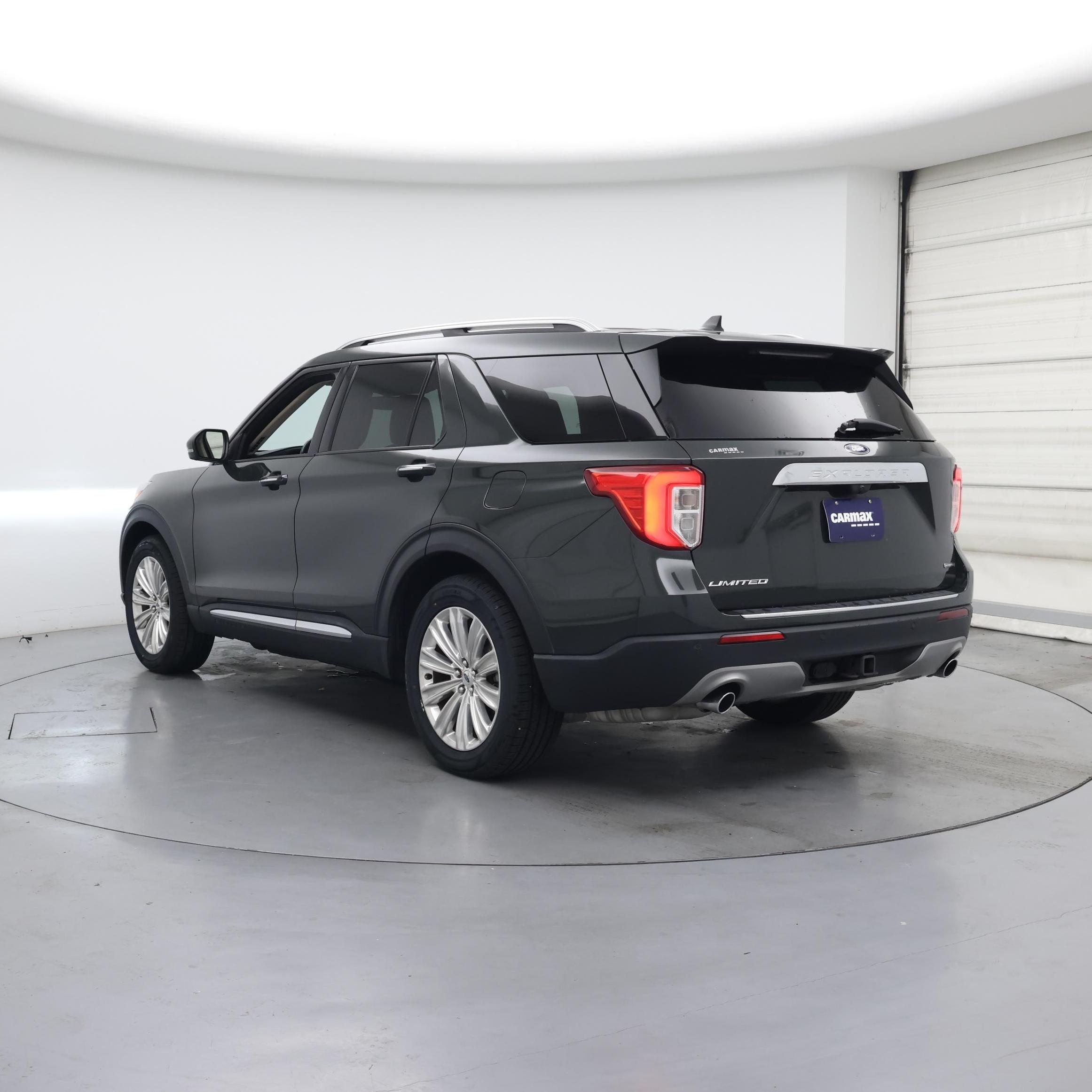 Thumbnail: 2022 Ford Explorer - 2
