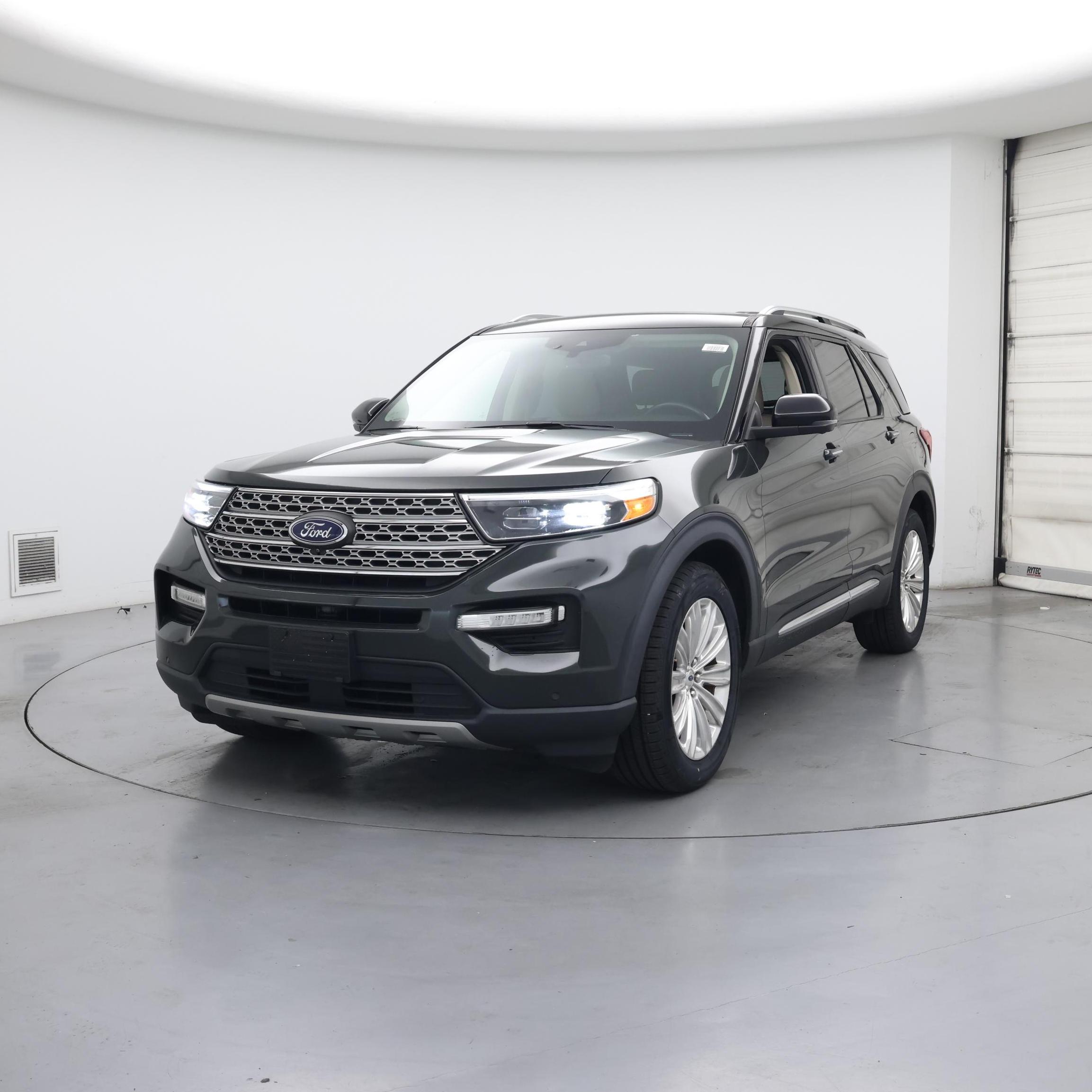 Thumbnail: 2022 Ford Explorer - 4