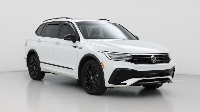 2022 Volkswagen Tiguan SE R-Line Black Hero Image