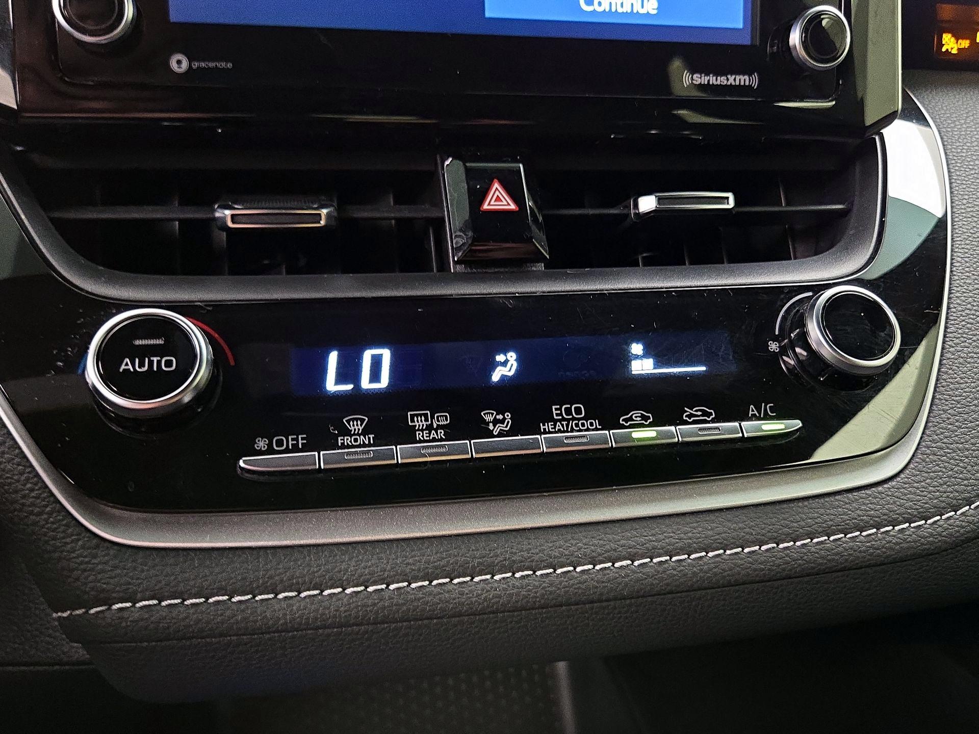 Thumbnail: 2021 Toyota Corolla - 16