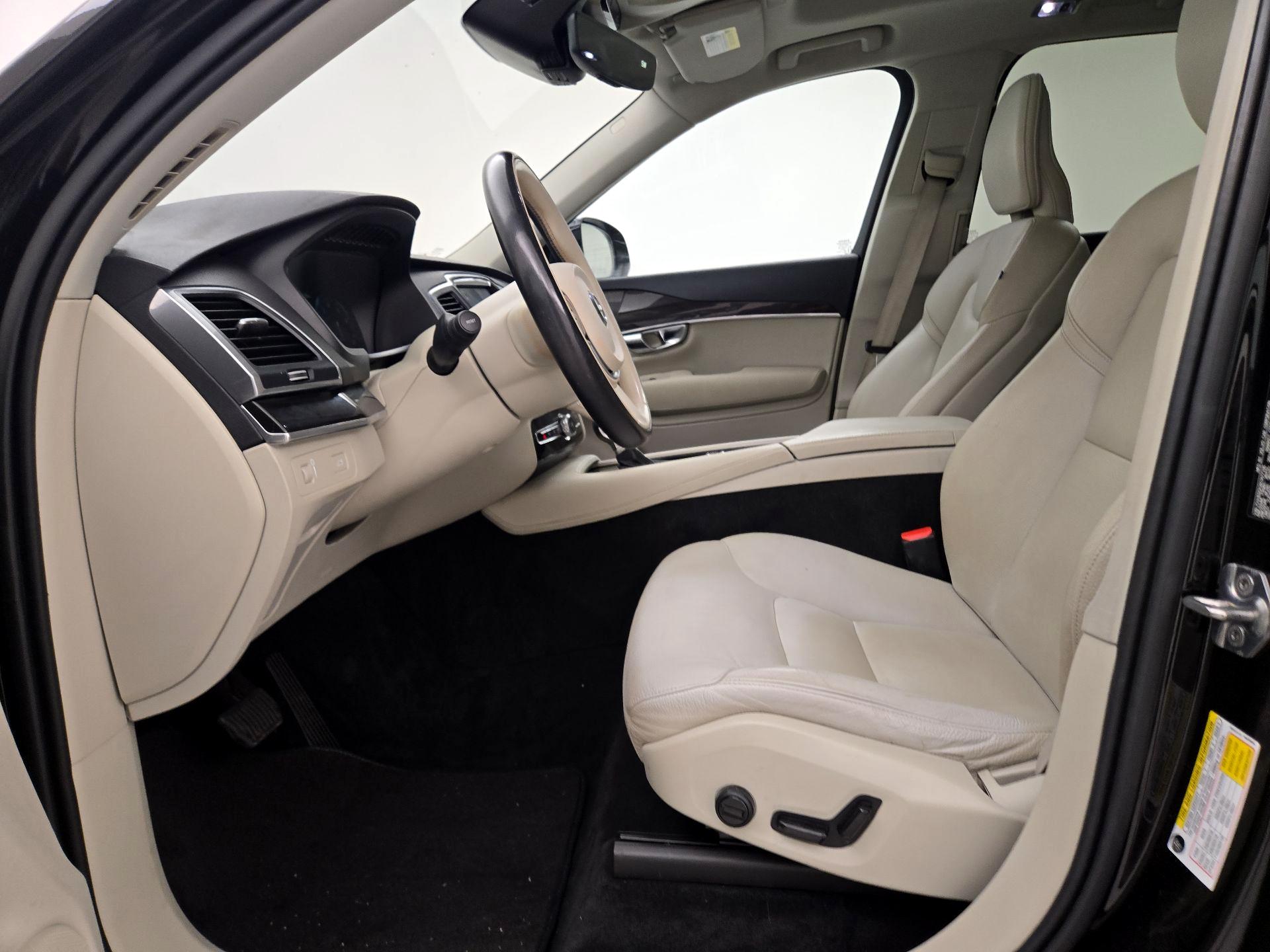 Thumbnail: 2019 Volvo XC90 - 11