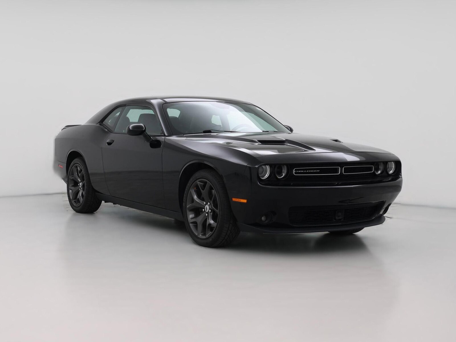 2019 Dodge Challenger SXT Plus's photo