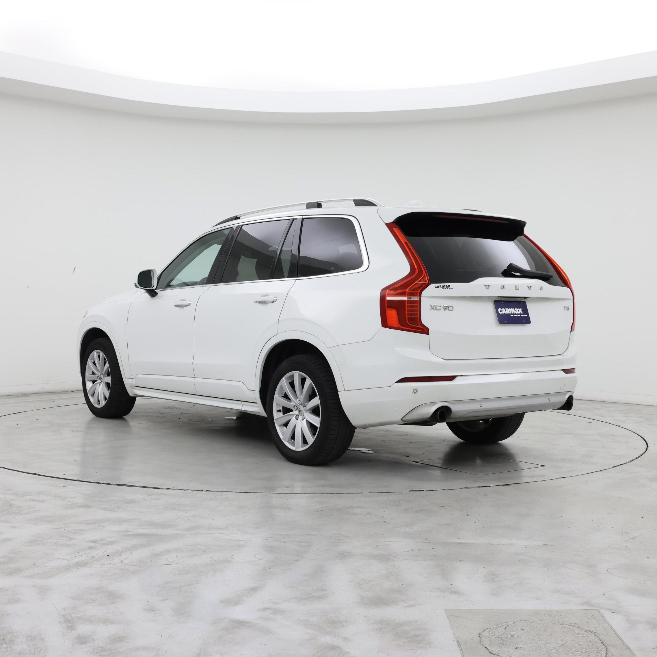Thumbnail: 2019 Volvo XC90 - 2
