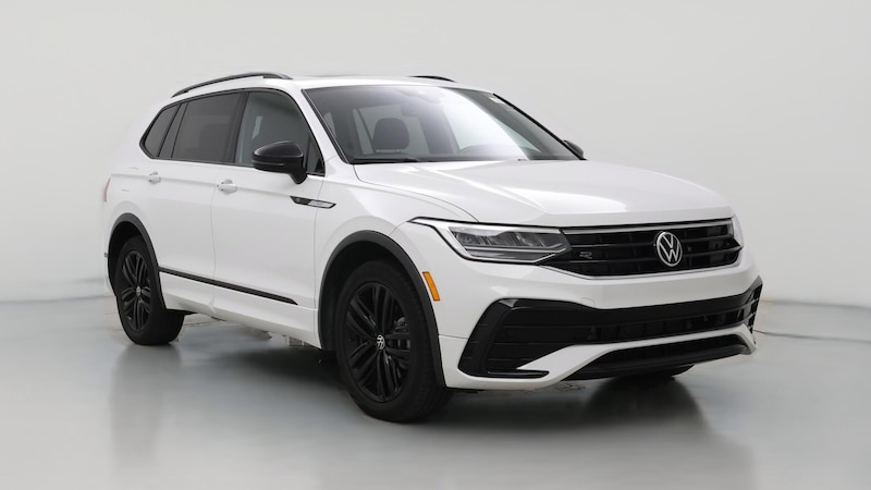 2022 Volkswagen Tiguan SE R-Line Black Hero Image