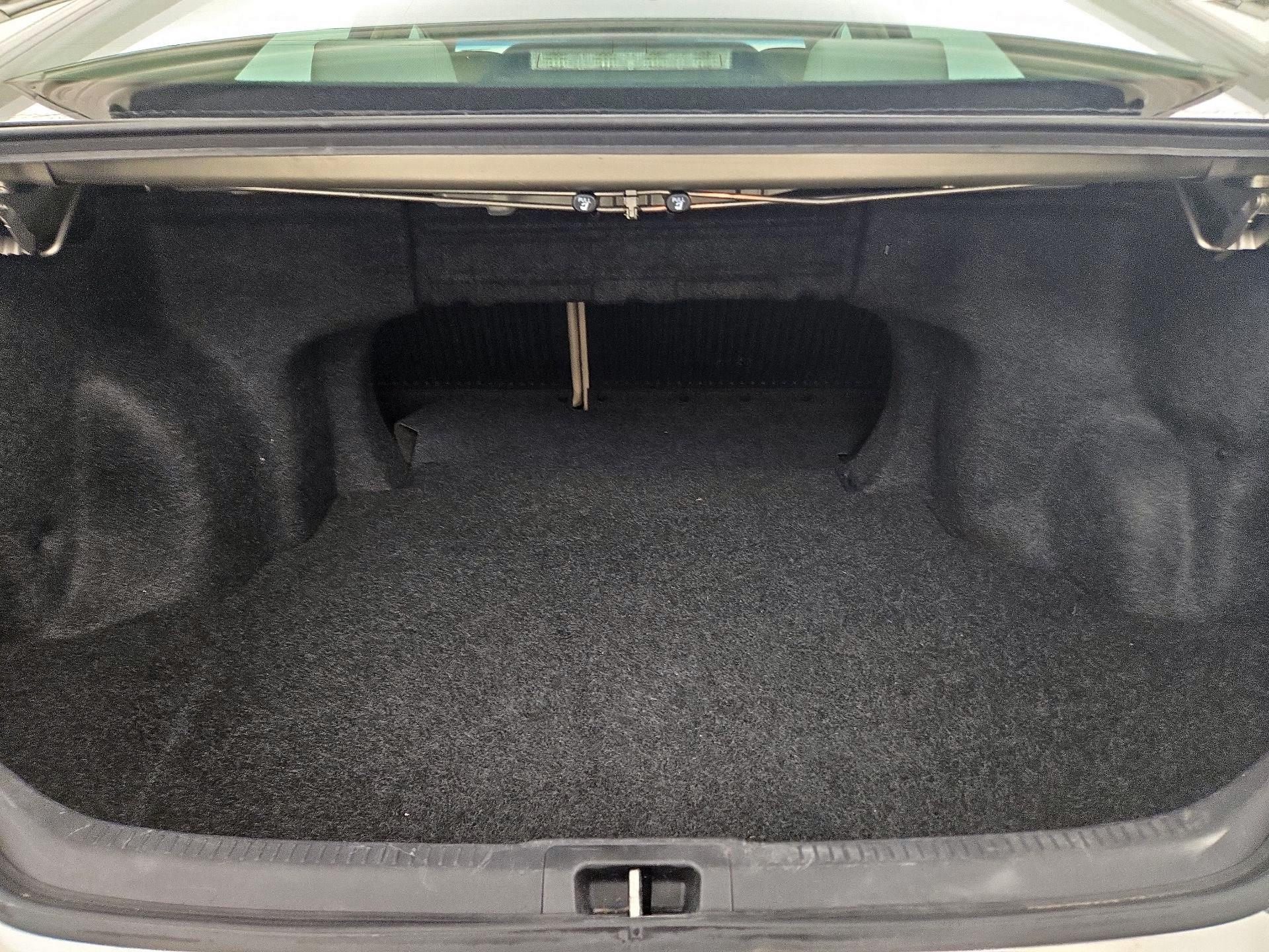 Thumbnail: 2014 Toyota Camry - 20