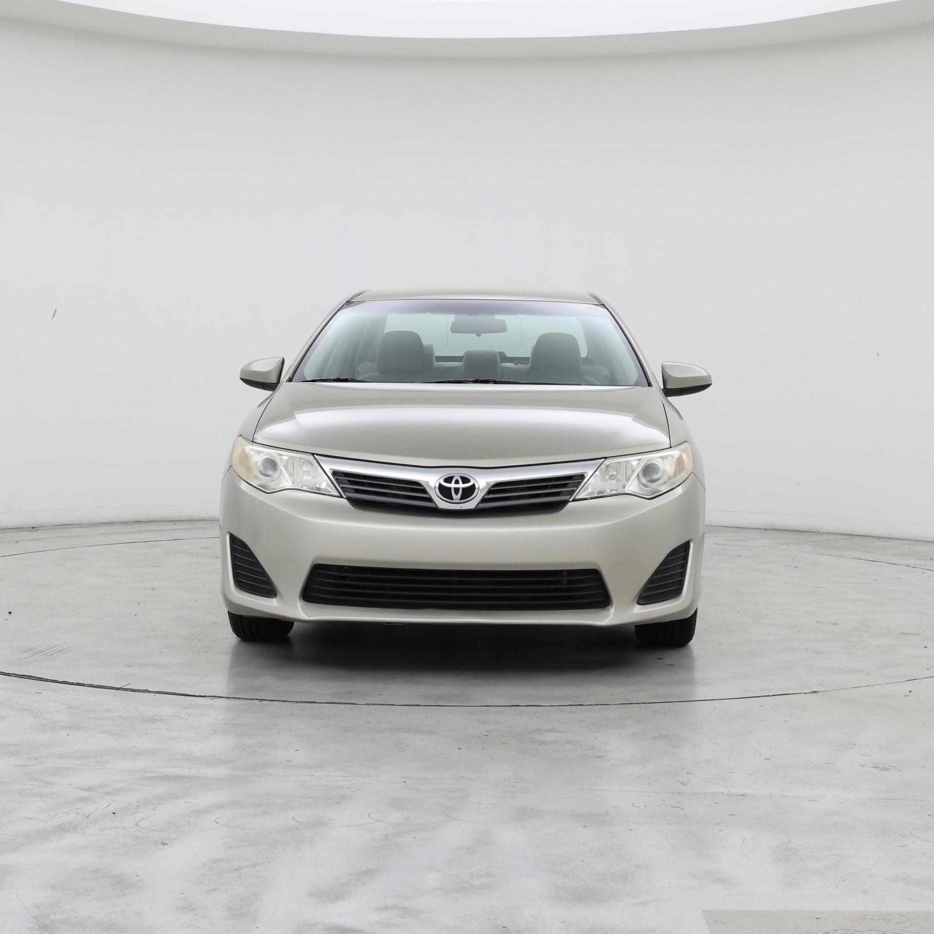 Thumbnail: 2014 Toyota Camry - 5