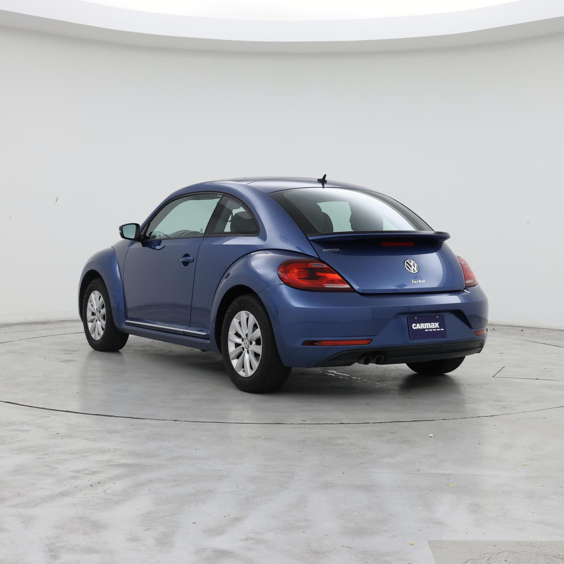 Thumbnail: 2019 Volkswagen Beetle - 2