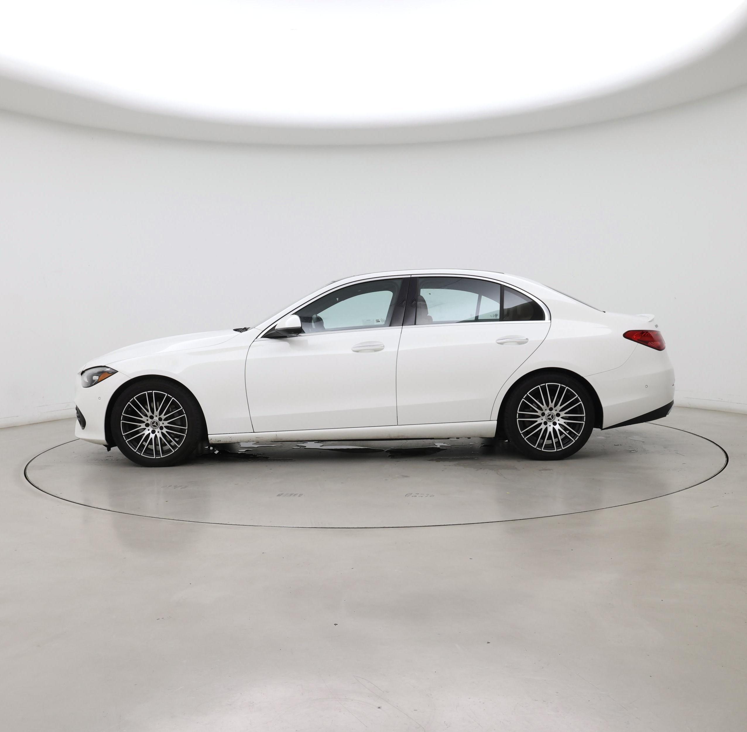 Thumbnail: 2022 Mercedes-Benz C-Class - 3