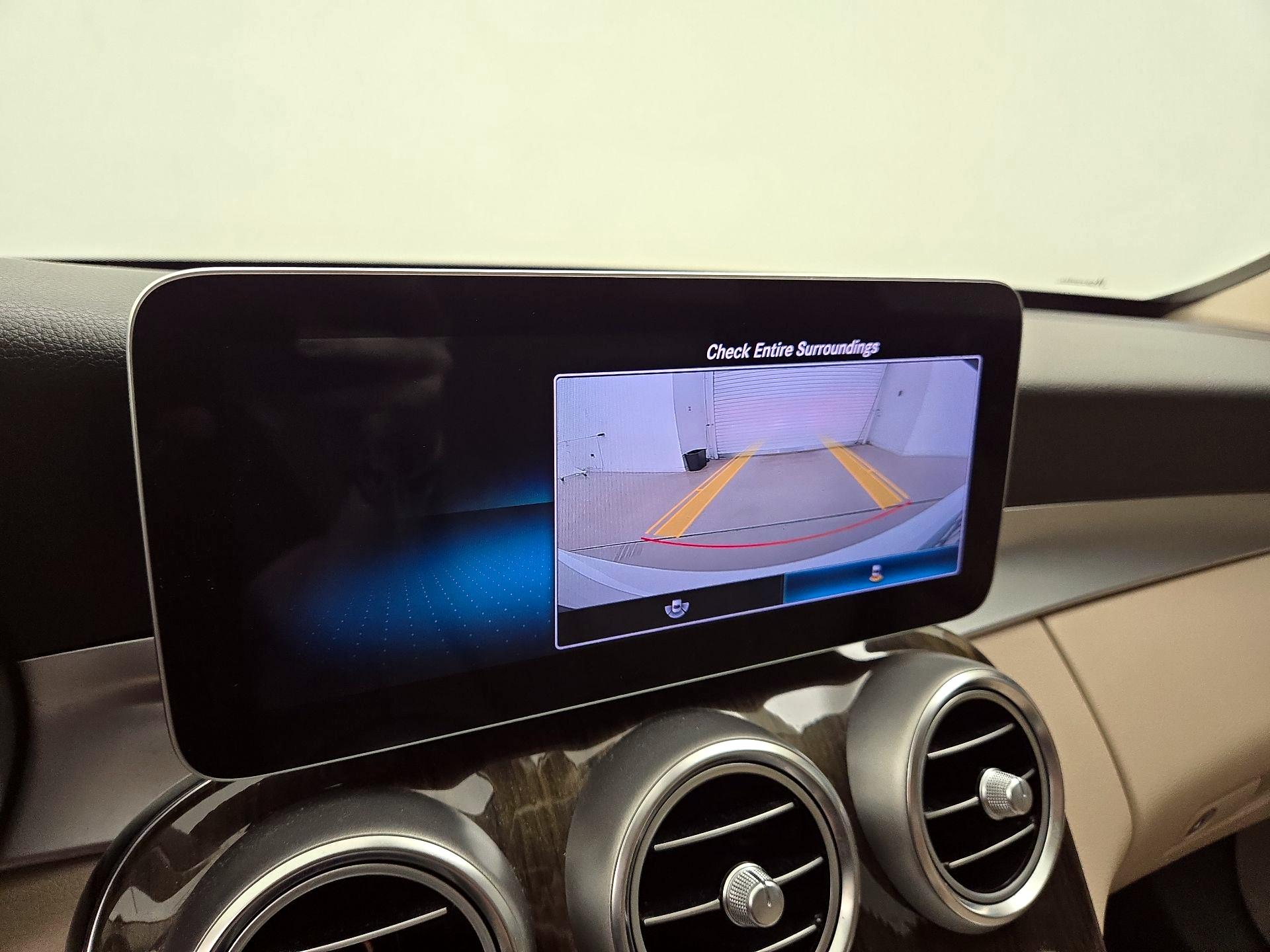 Thumbnail: 2019 Mercedes-Benz C-Class - 14