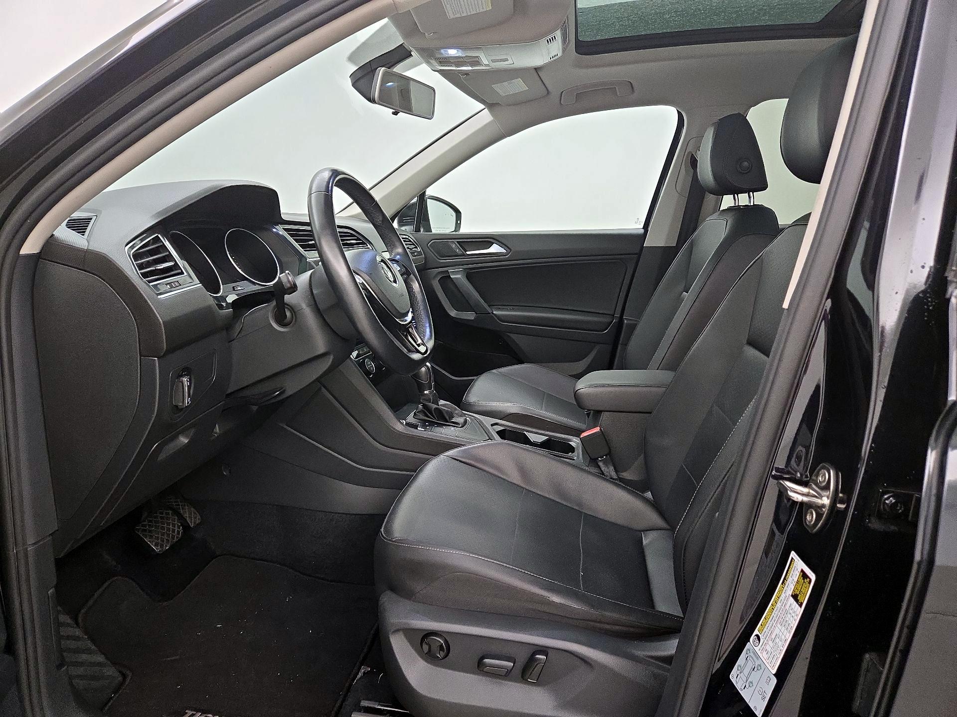 Thumbnail: 2019 Volkswagen Tiguan - 11