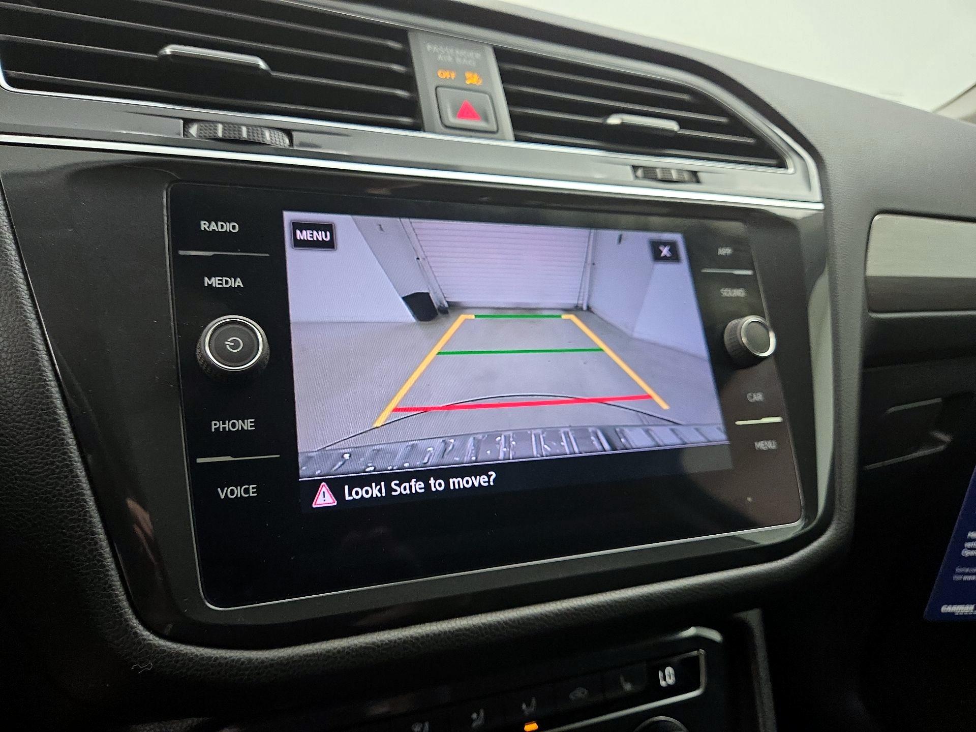 Thumbnail: 2019 Volkswagen Tiguan - 14