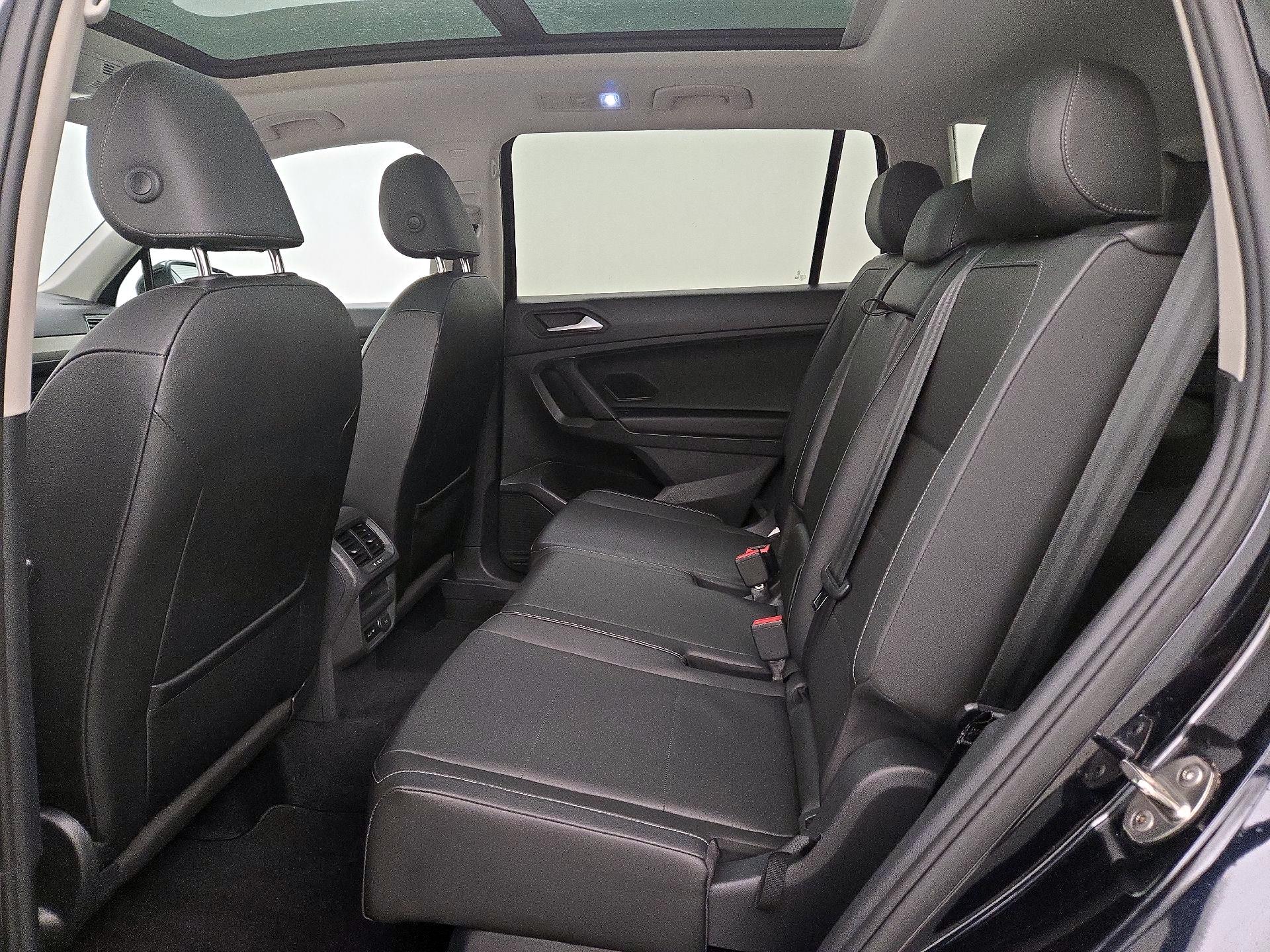 Thumbnail: 2019 Volkswagen Tiguan - 20