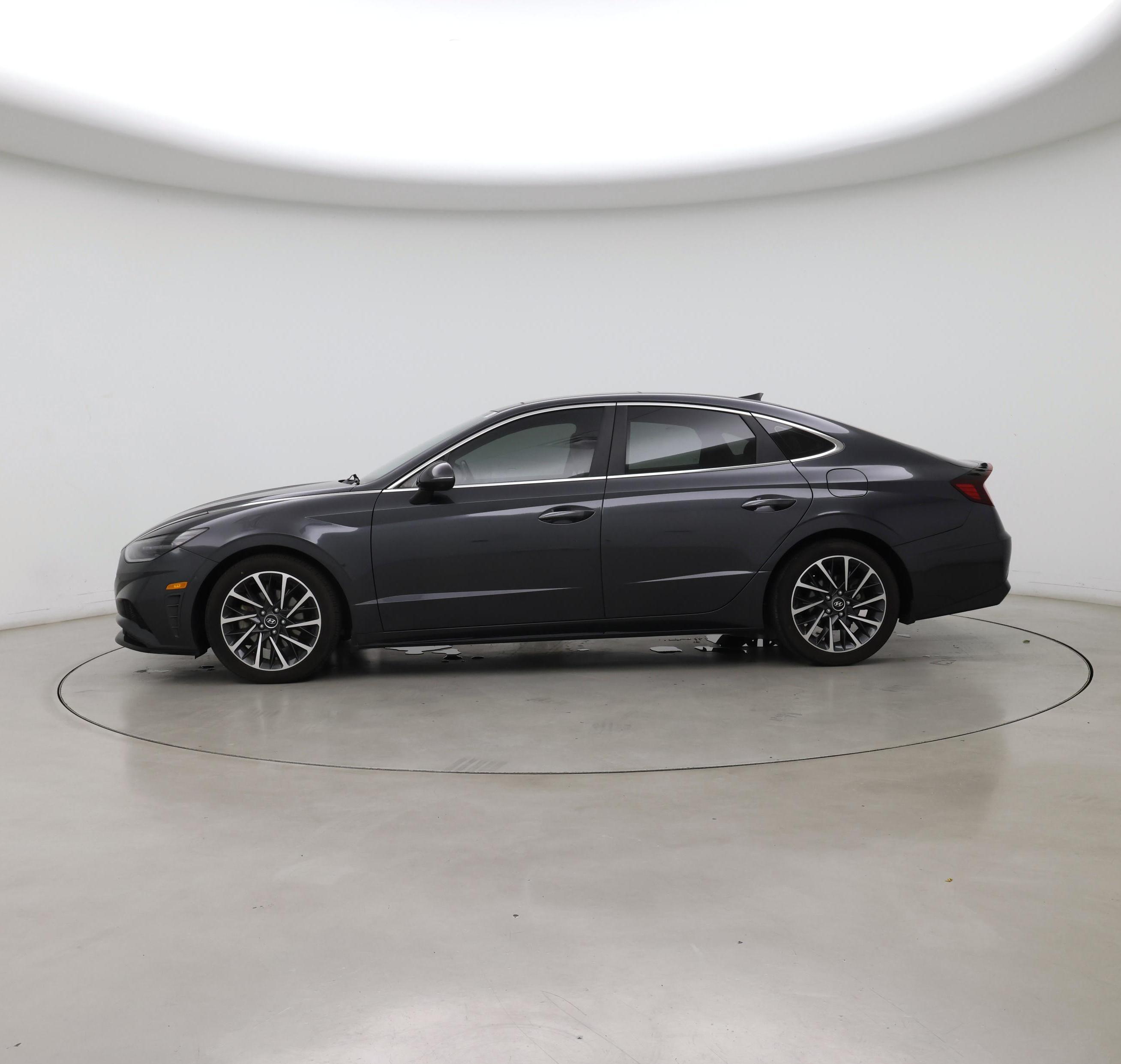 Thumbnail: 2020 Hyundai Sonata - 3