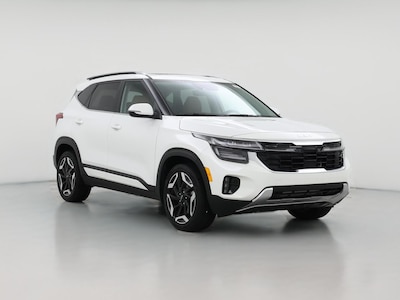 White 2024 Kia Seltos SX