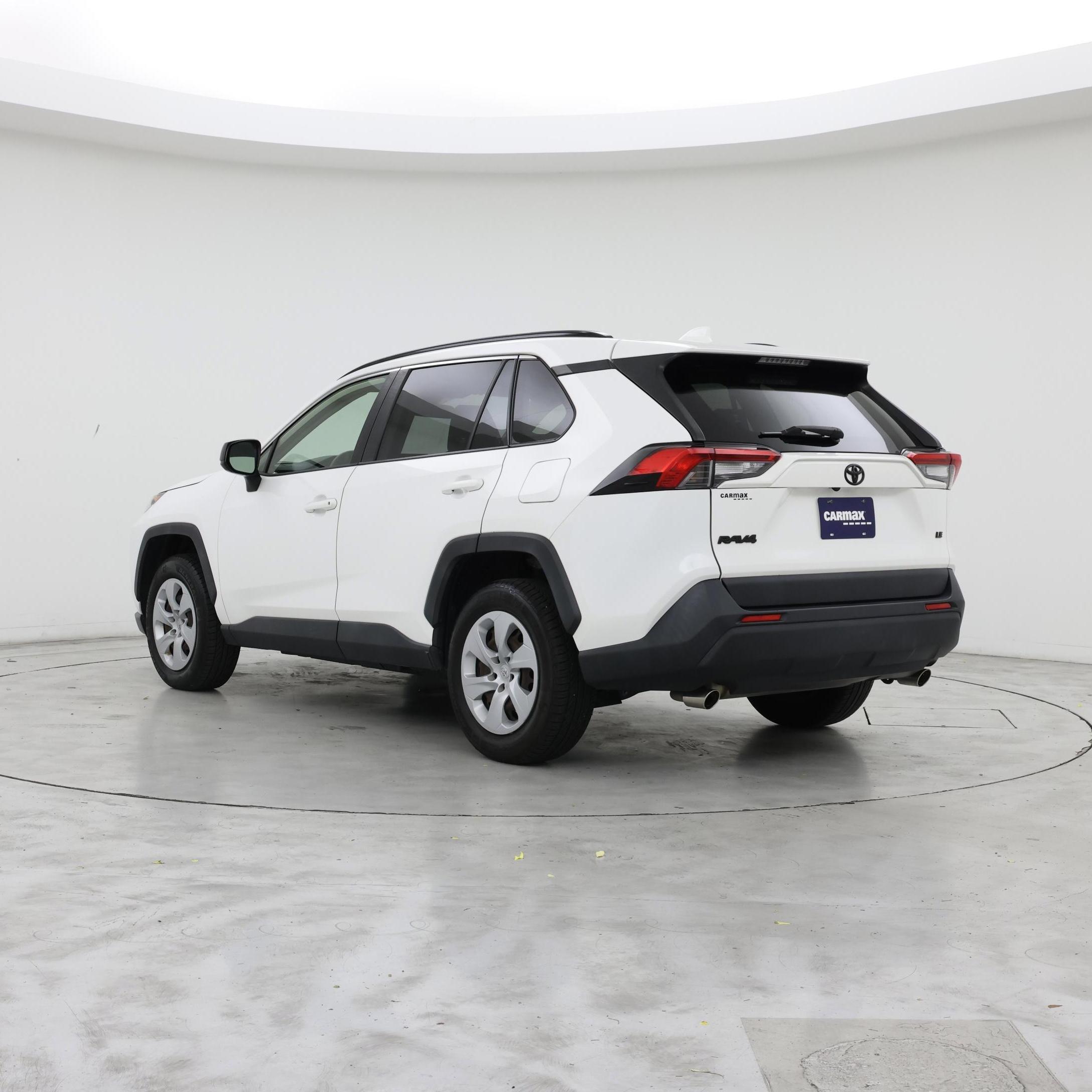 Thumbnail: 2019 Toyota RAV4 - 2