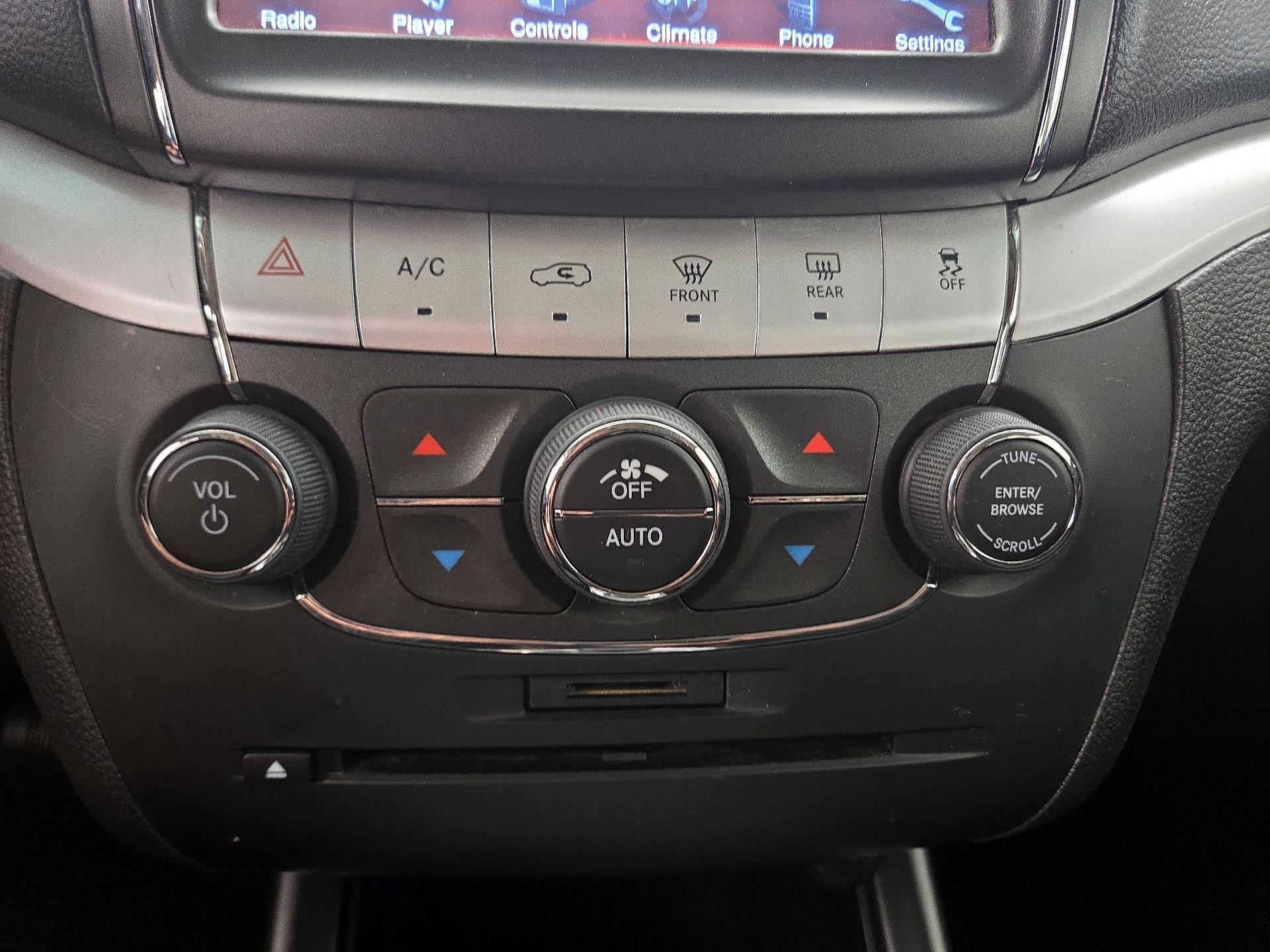 Thumbnail: 2018 Dodge Journey - 16
