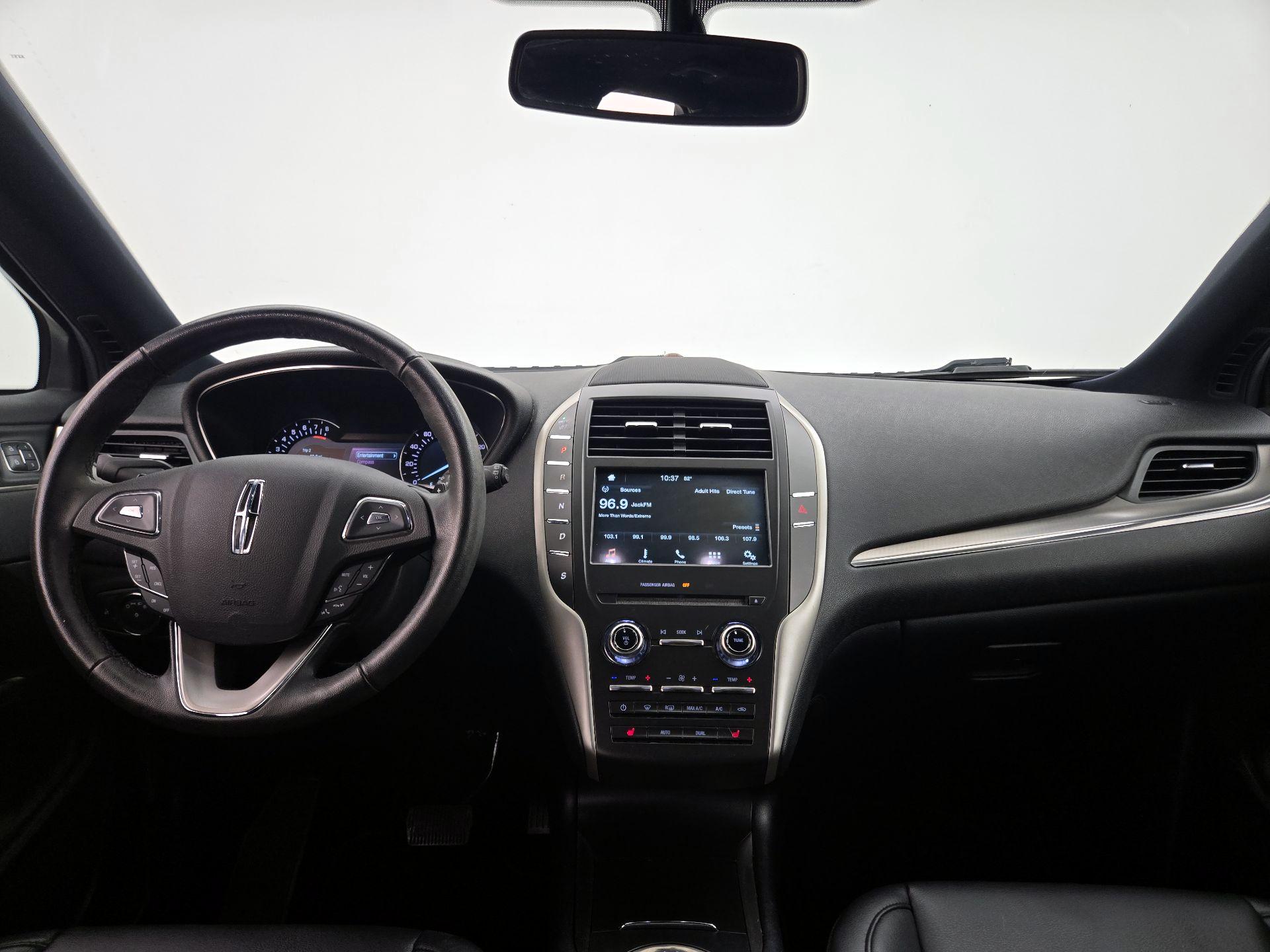 Thumbnail: 2016 Lincoln MKC - 9