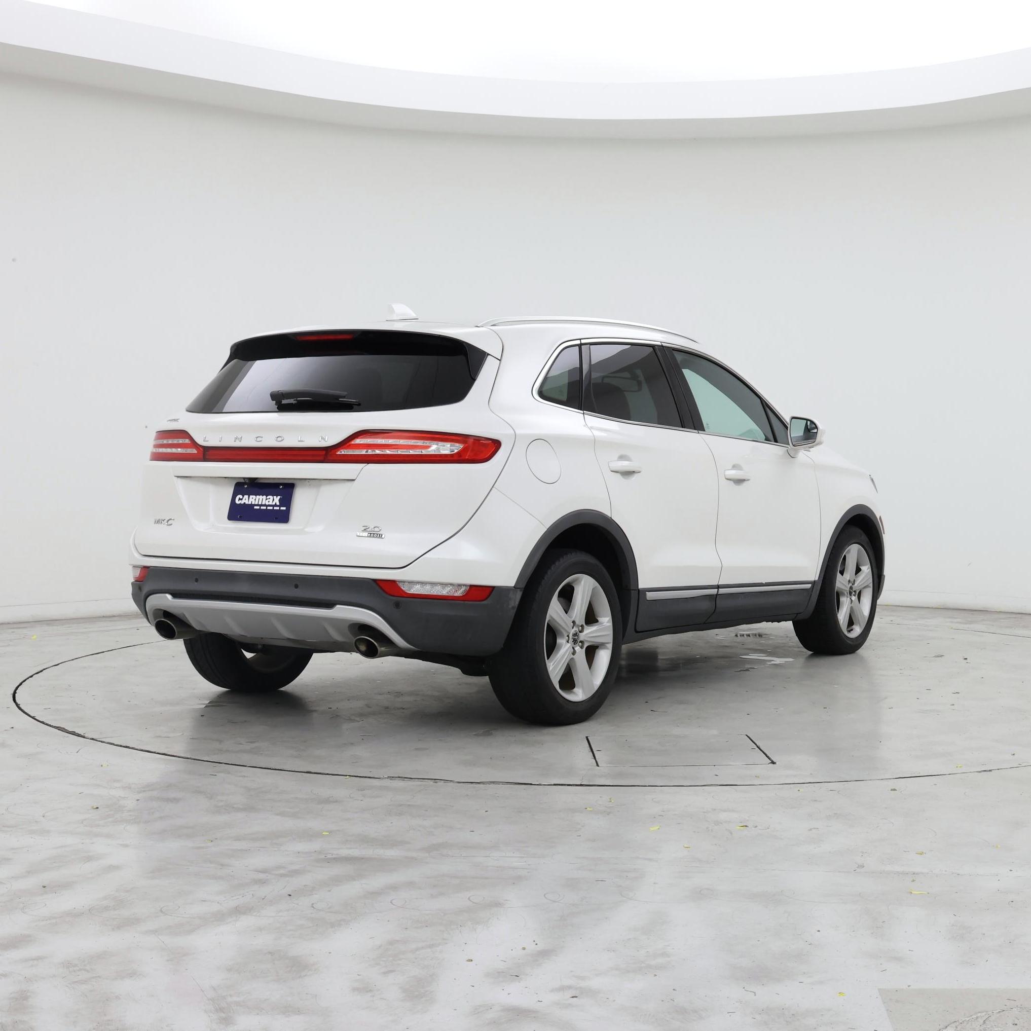 Thumbnail: 2016 Lincoln MKC - 8