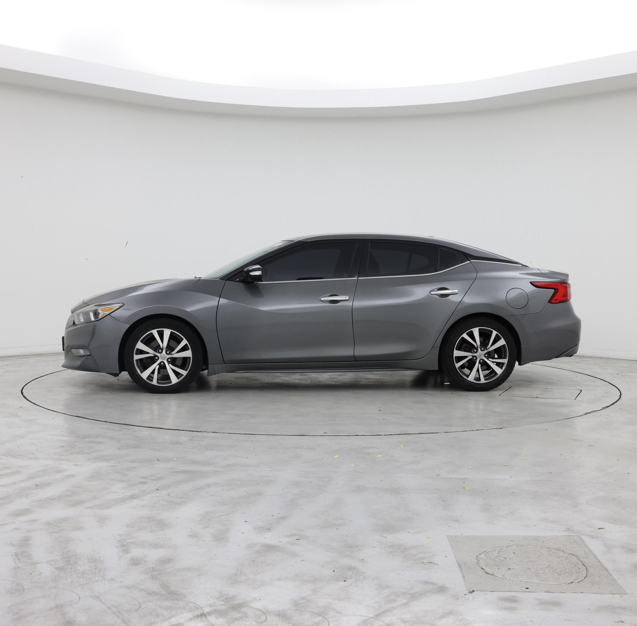Thumbnail: 2017 Nissan Maxima - 3