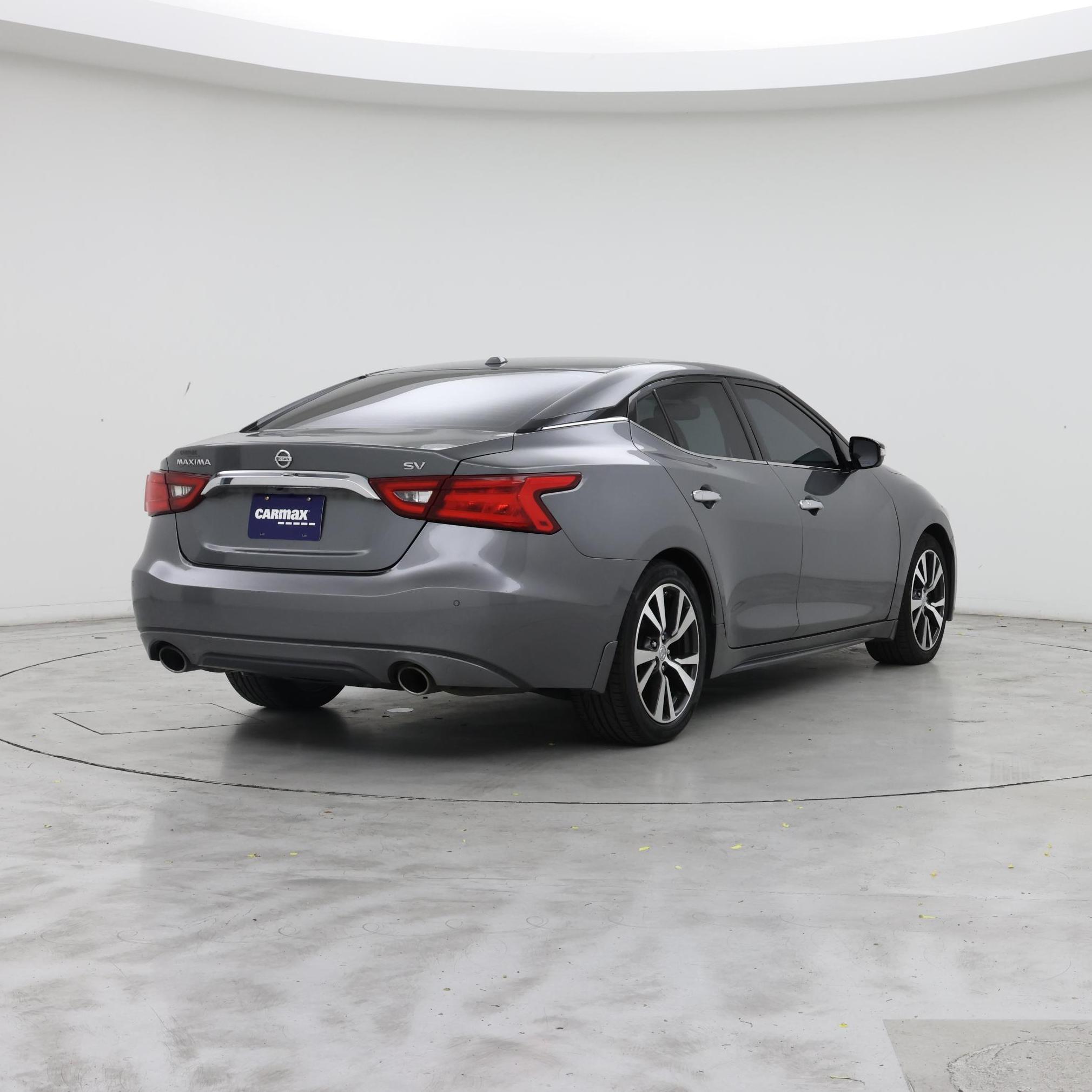 Thumbnail: 2017 Nissan Maxima - 8