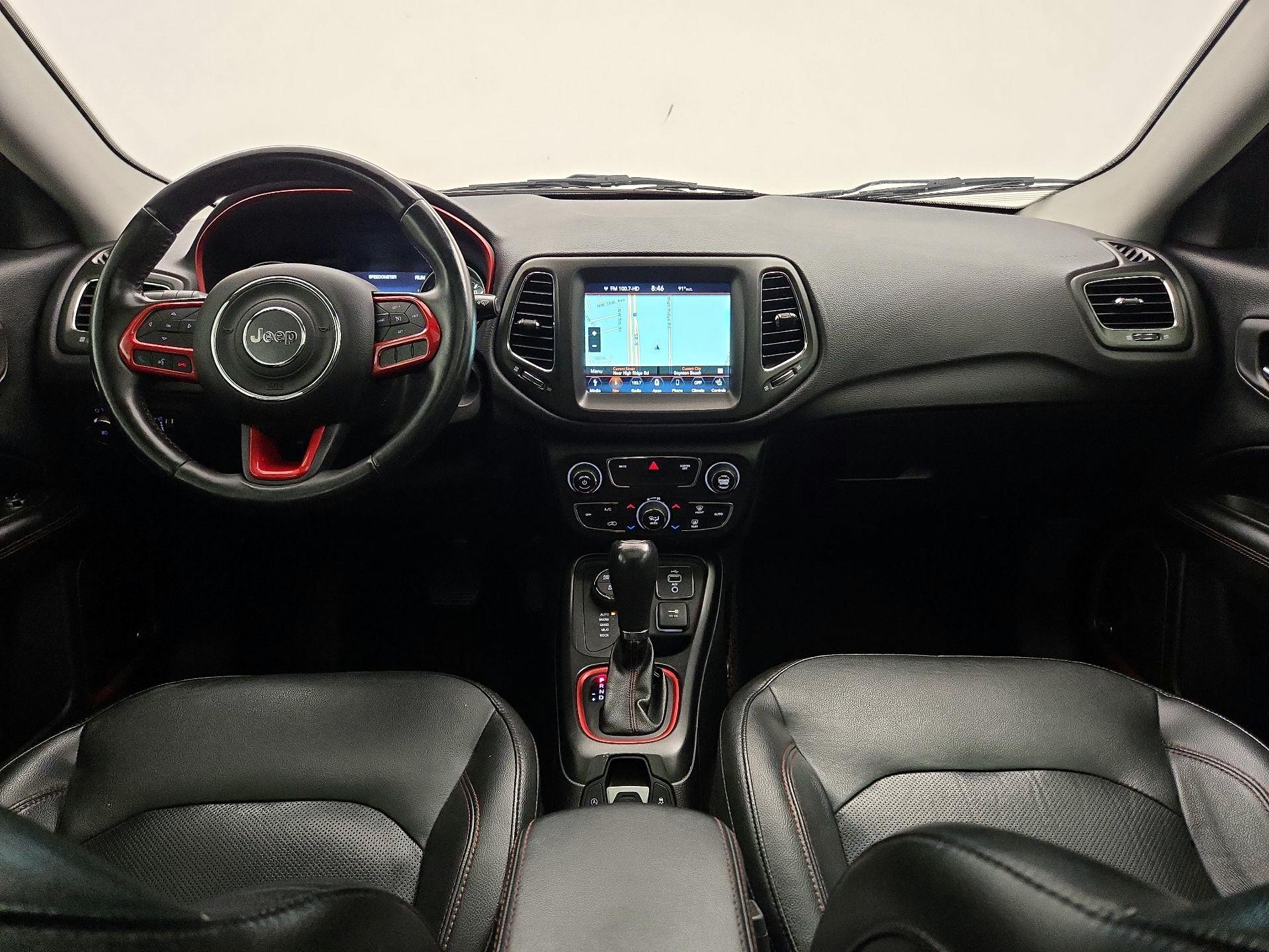 Thumbnail: 2018 Jeep Compass - 9