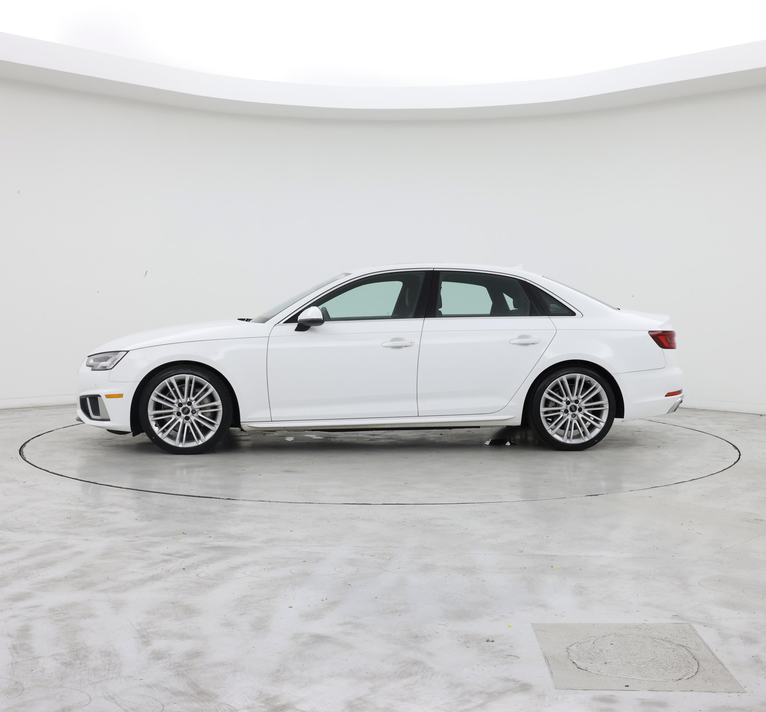 Thumbnail: 2019 Audi A4 - 3
