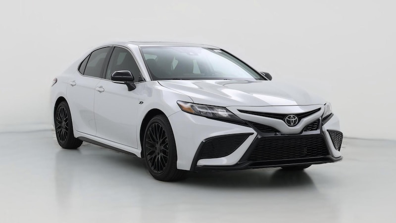 2024 Toyota Camry SE Hero Image