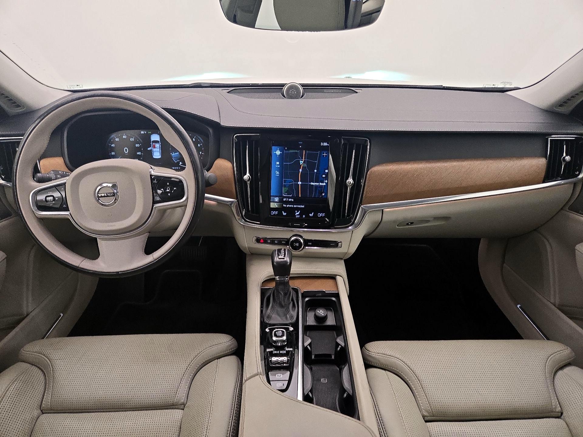 Thumbnail: 2018 Volvo S90 - 9