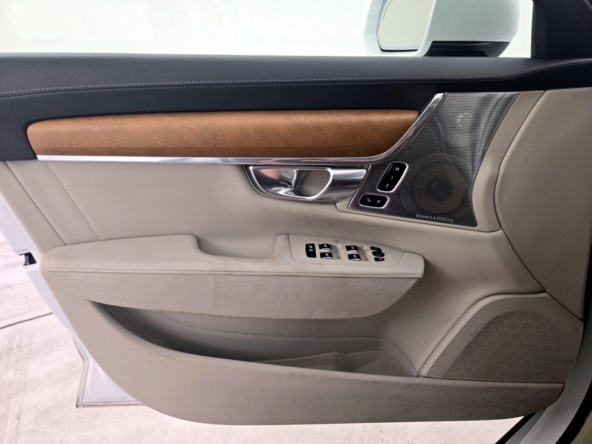 Thumbnail: 2018 Volvo S90 - 12