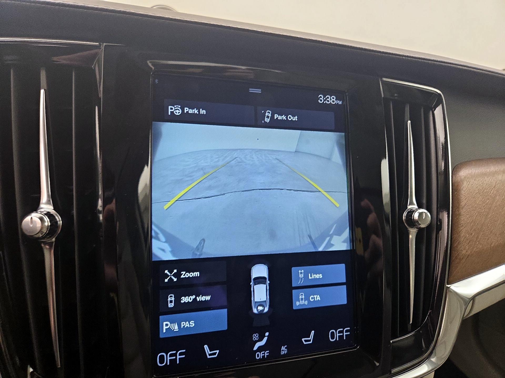 Thumbnail: 2018 Volvo S90 - 15
