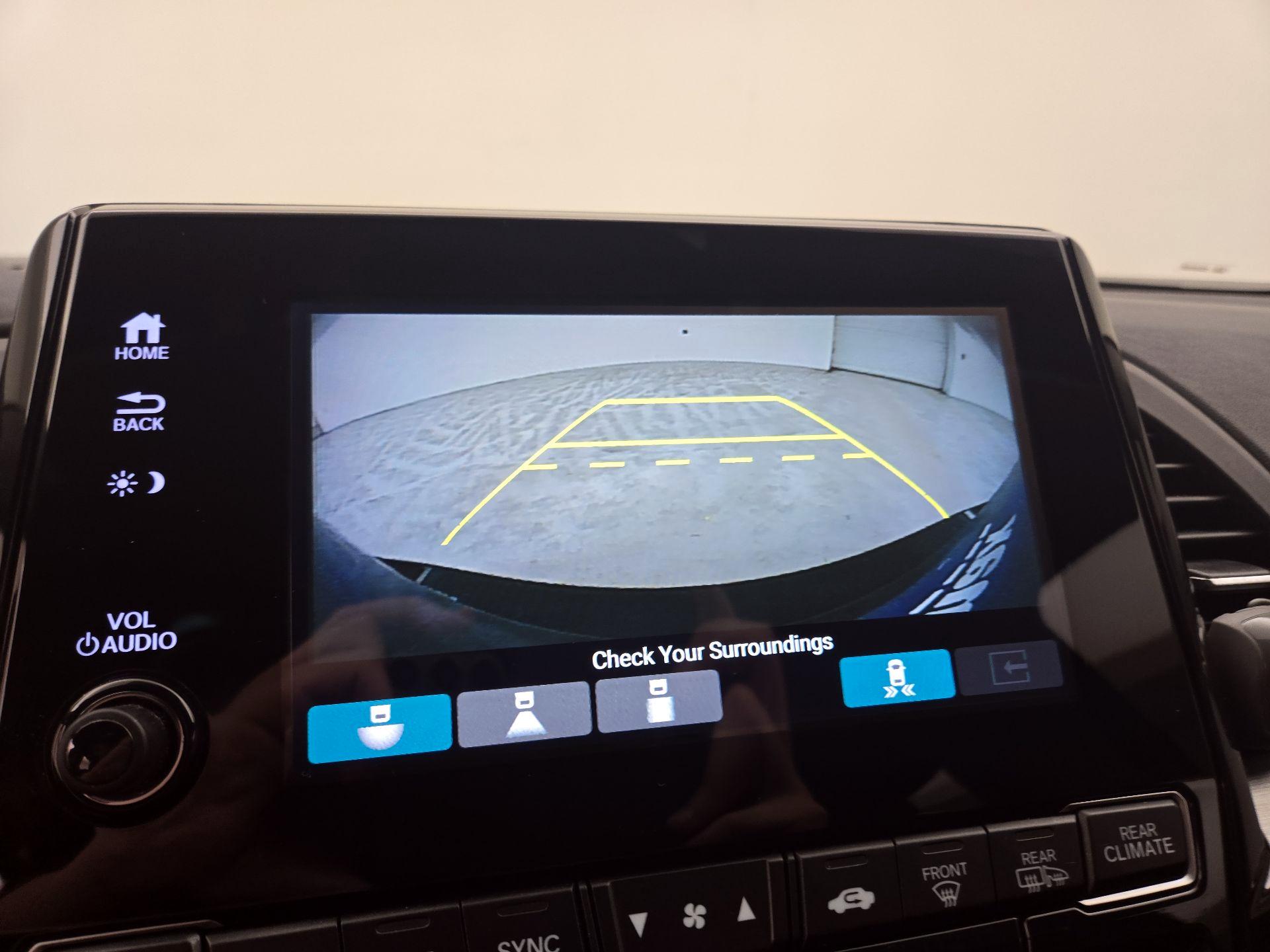 Thumbnail: 2019 Honda Odyssey - 15