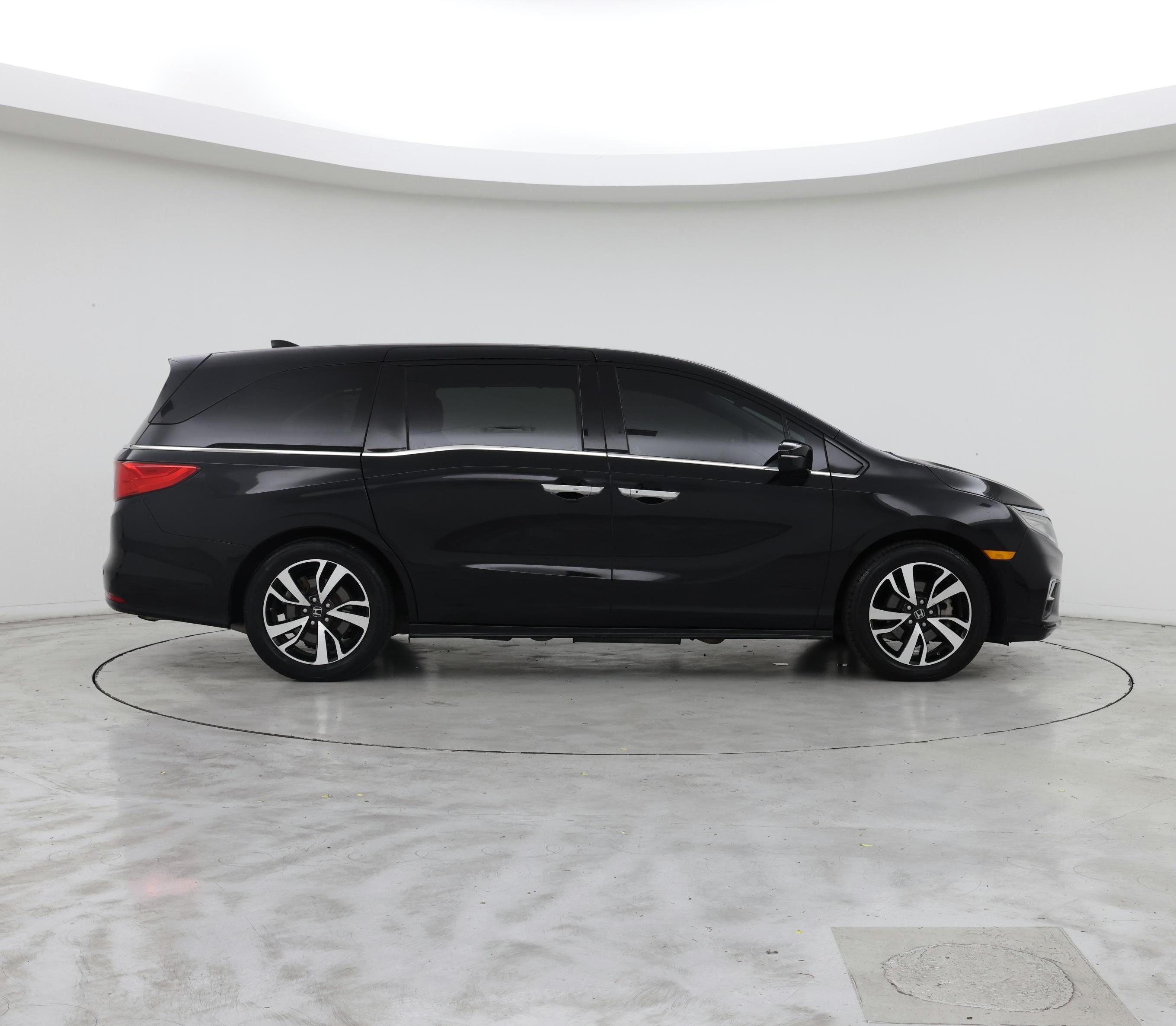 Thumbnail: 2019 Honda Odyssey - 7
