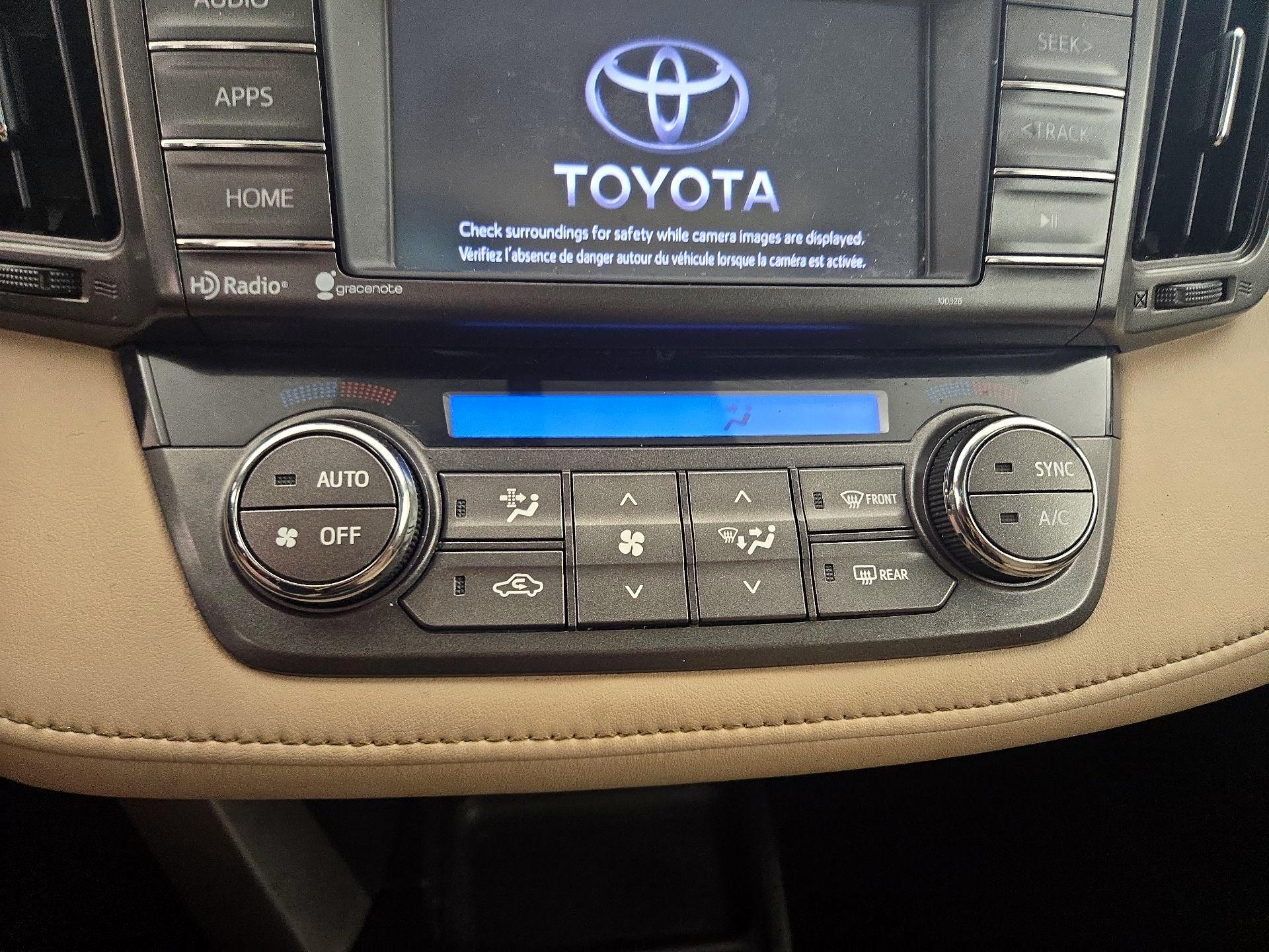 Thumbnail: 2015 Toyota RAV4 - 16