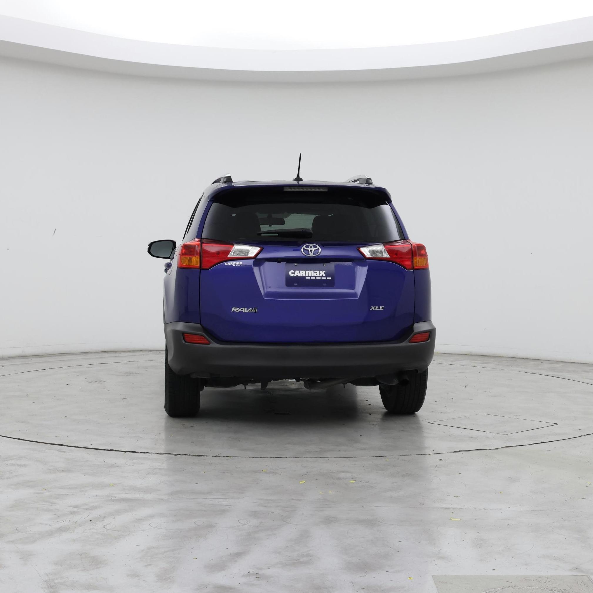 Thumbnail: 2015 Toyota RAV4 - 6