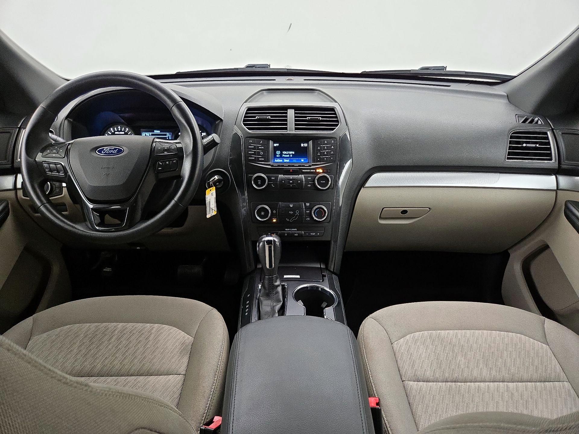 Thumbnail: 2018 Ford Explorer - 9